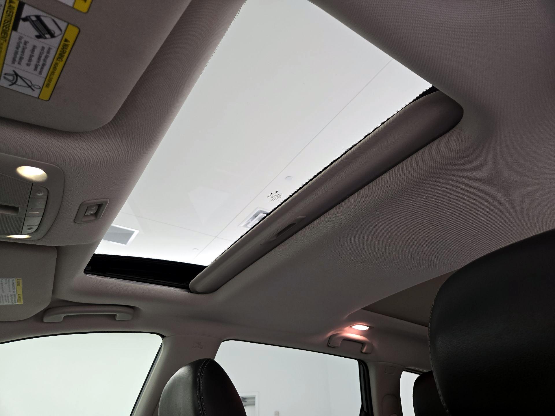 Thumbnail: 2020 Nissan Pathfinder - 20