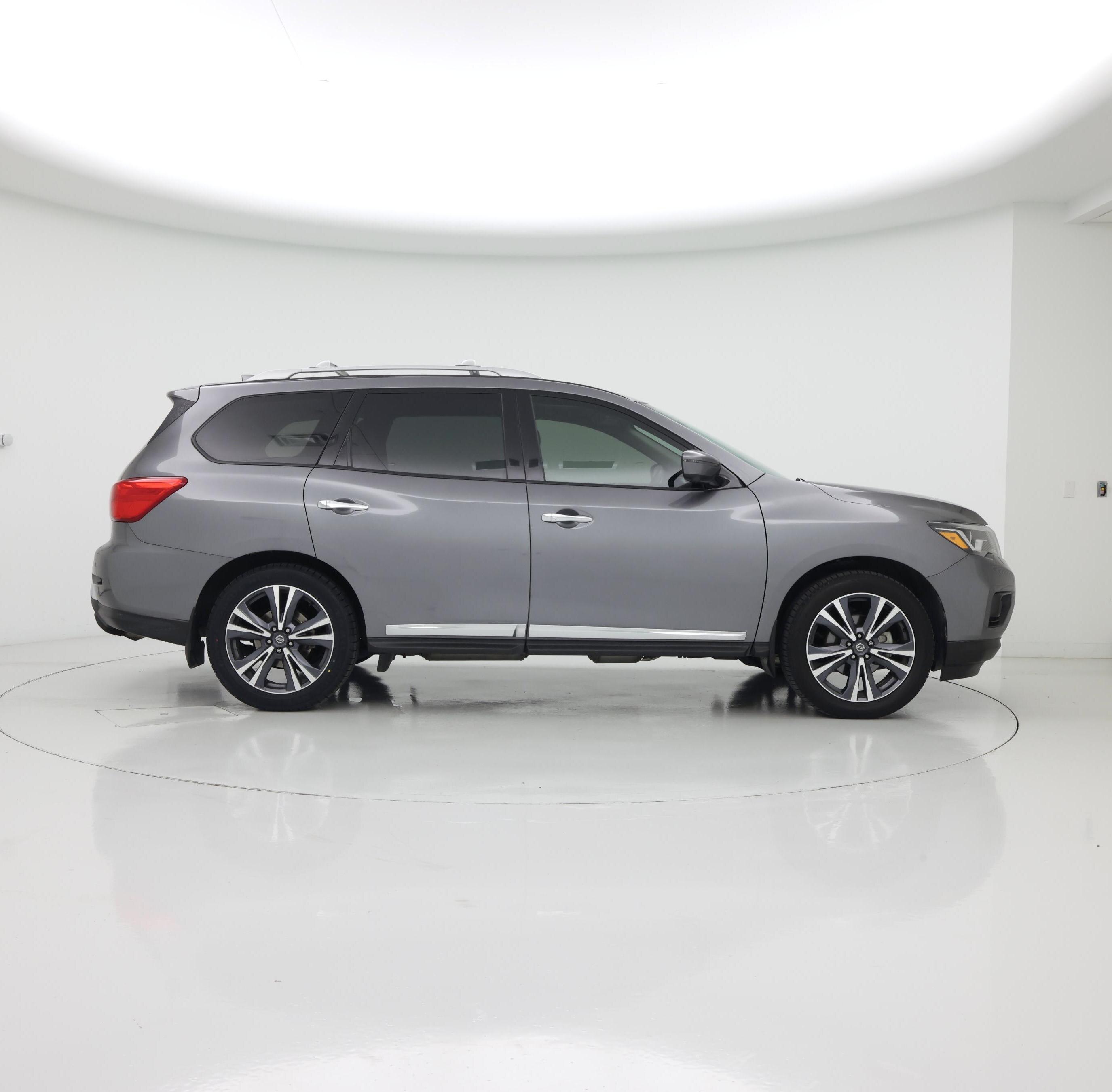 Thumbnail: 2020 Nissan Pathfinder - 7