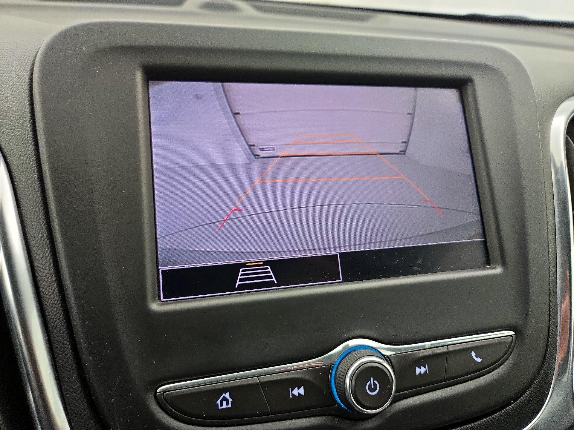 Thumbnail: 2022 Chevrolet Equinox - 14