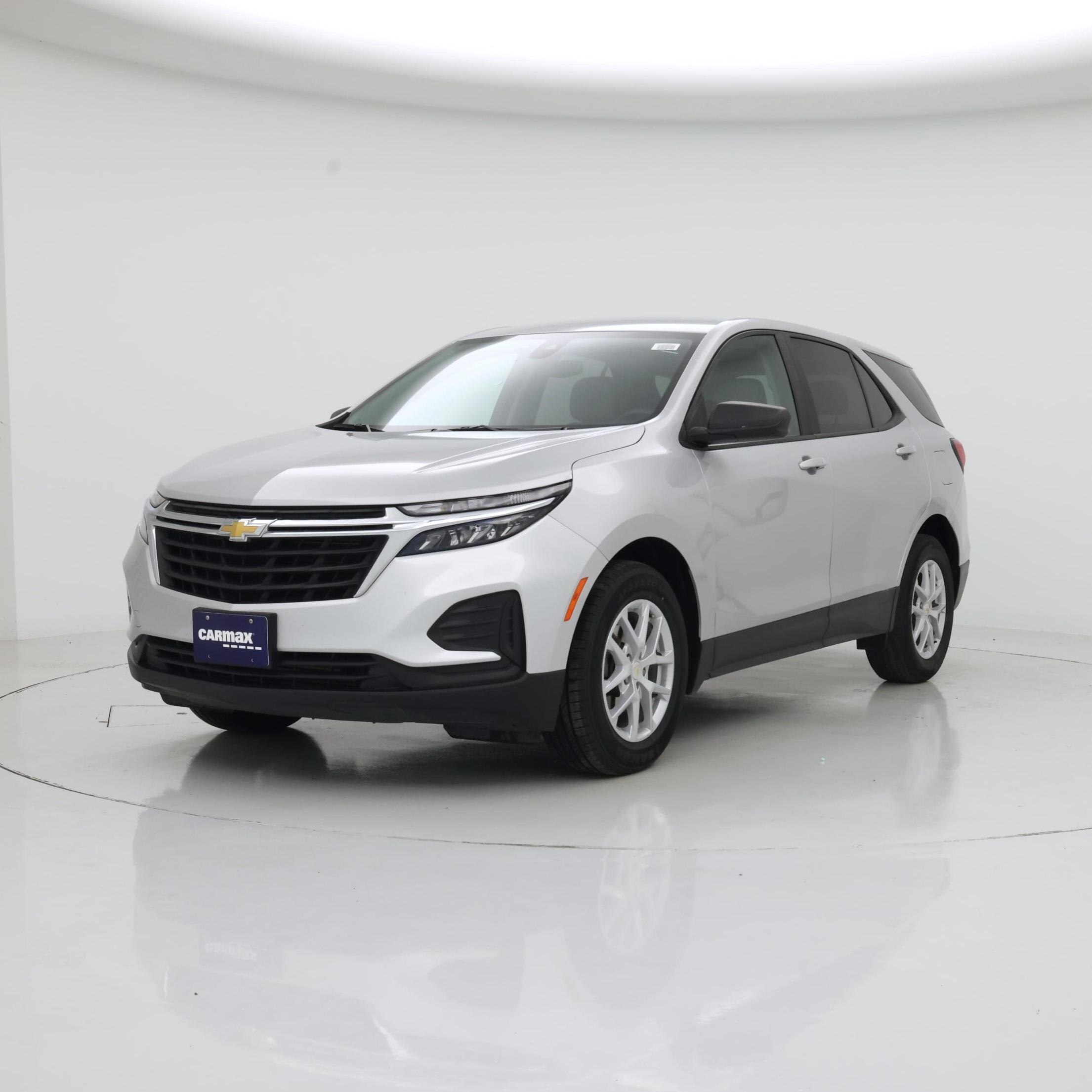 Thumbnail: 2022 Chevrolet Equinox - 4