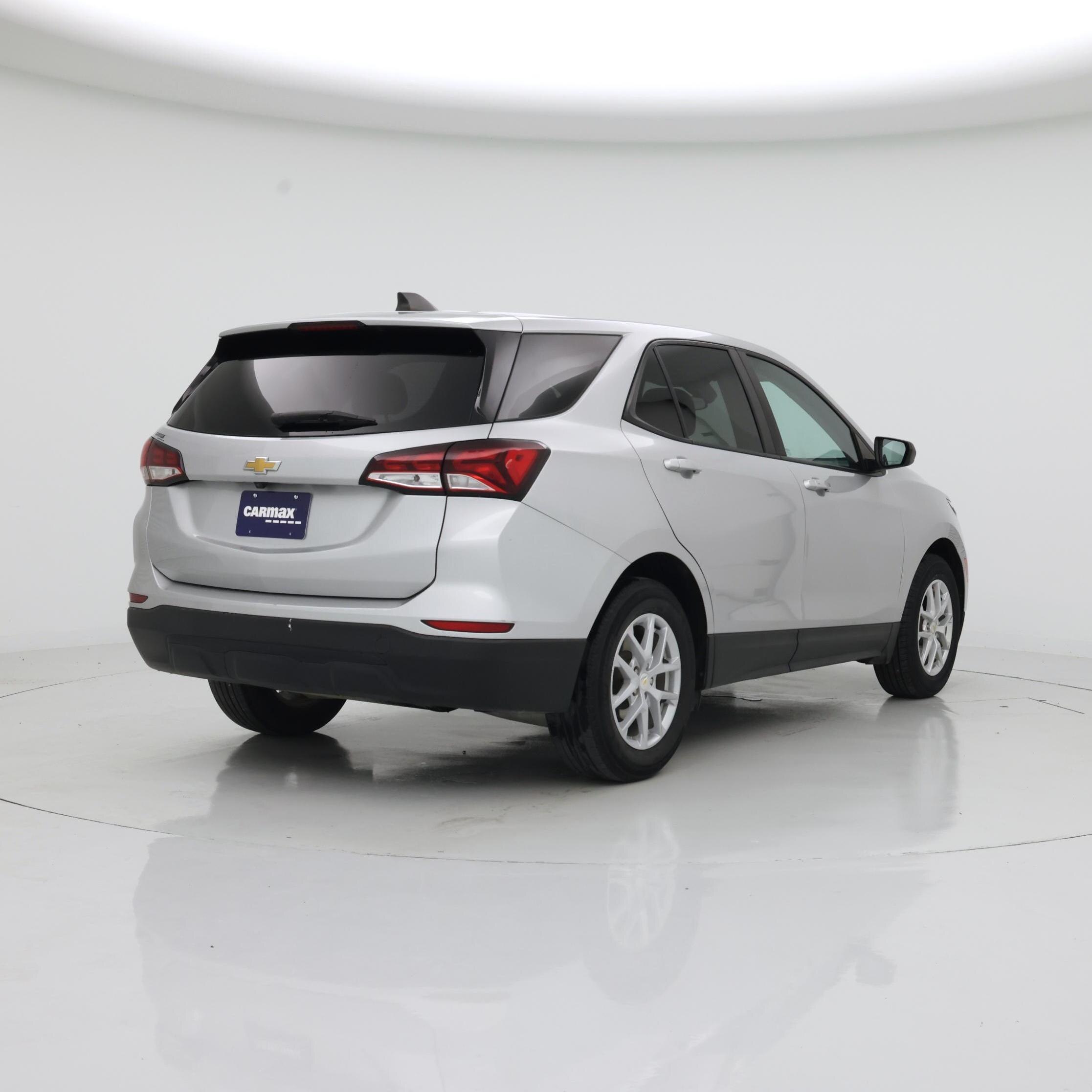 Thumbnail: 2022 Chevrolet Equinox - 8