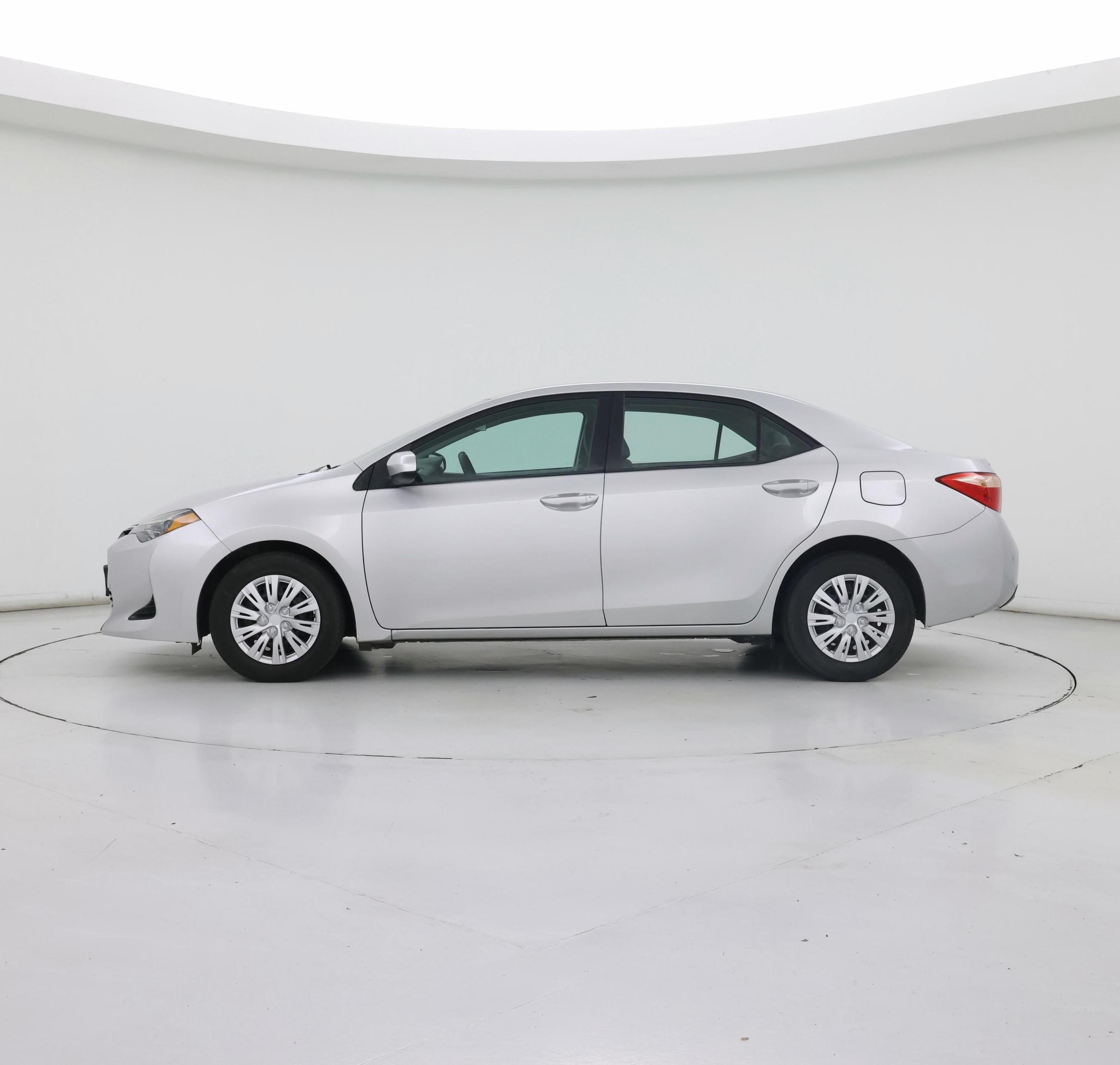 Thumbnail: 2019 Toyota Corolla - 3