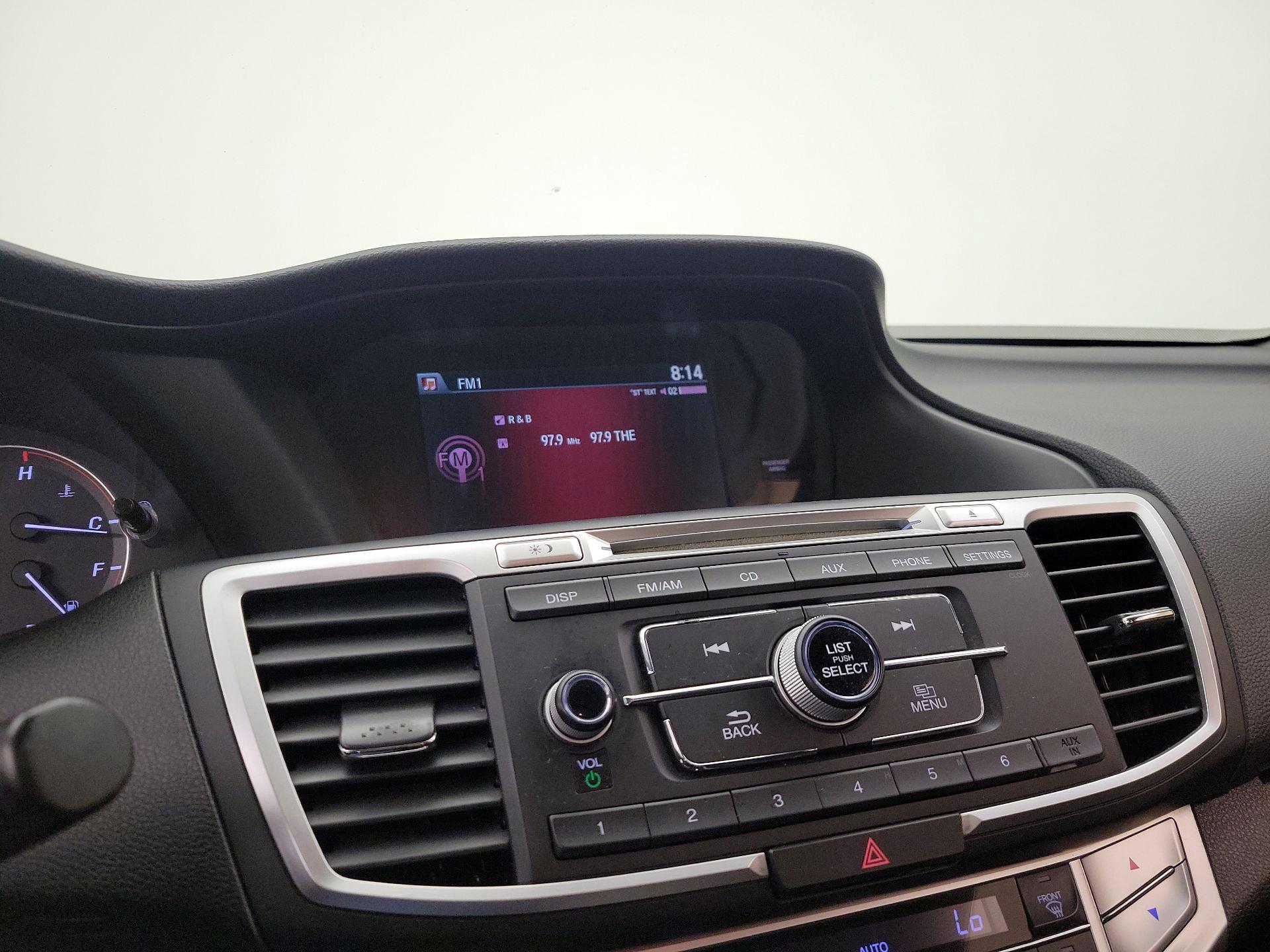 Thumbnail: 2015 Honda Accord - 15