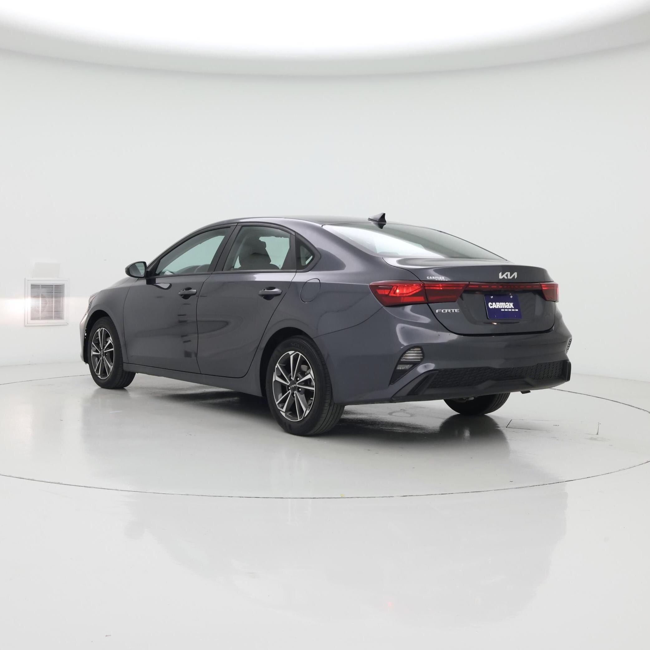 Thumbnail: 2024 Kia Forte - 2