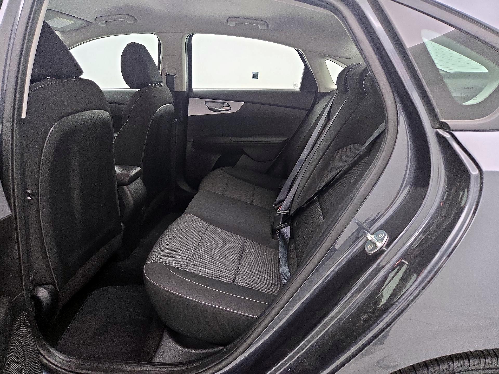 Thumbnail: 2024 Kia Forte - 19