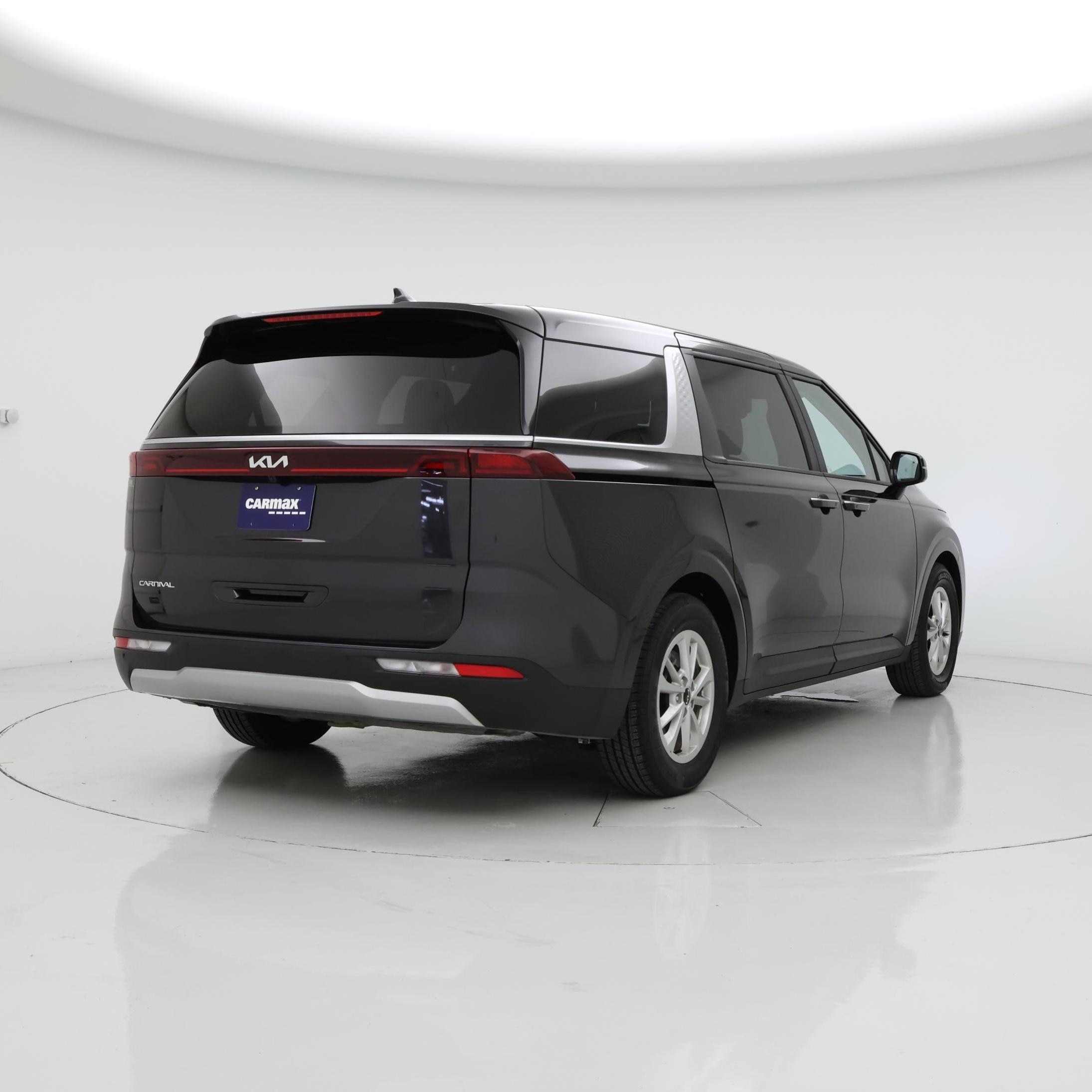 Thumbnail: 2024 Kia Carnival - 8
