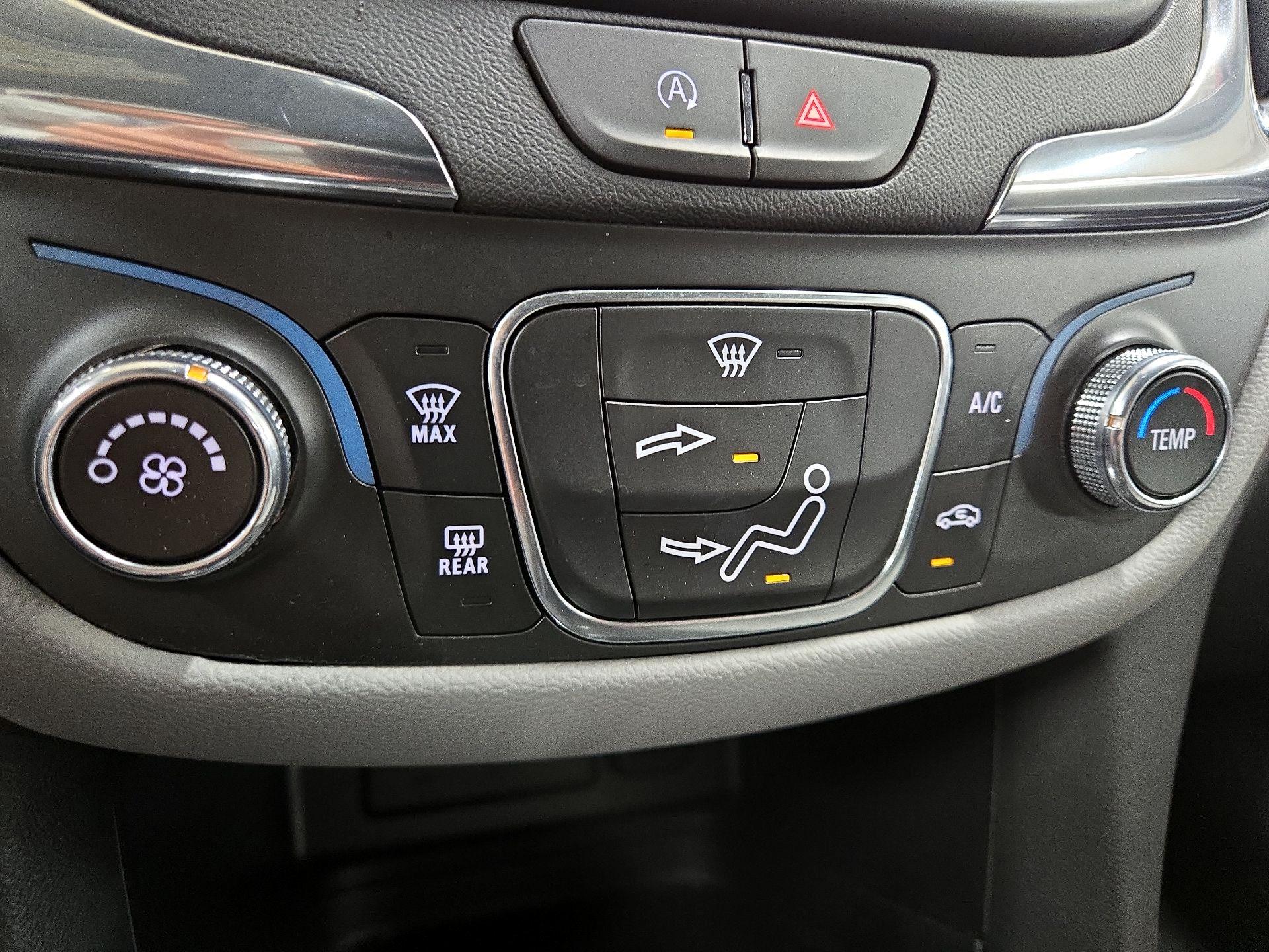 Thumbnail: 2023 Chevrolet Equinox - 16