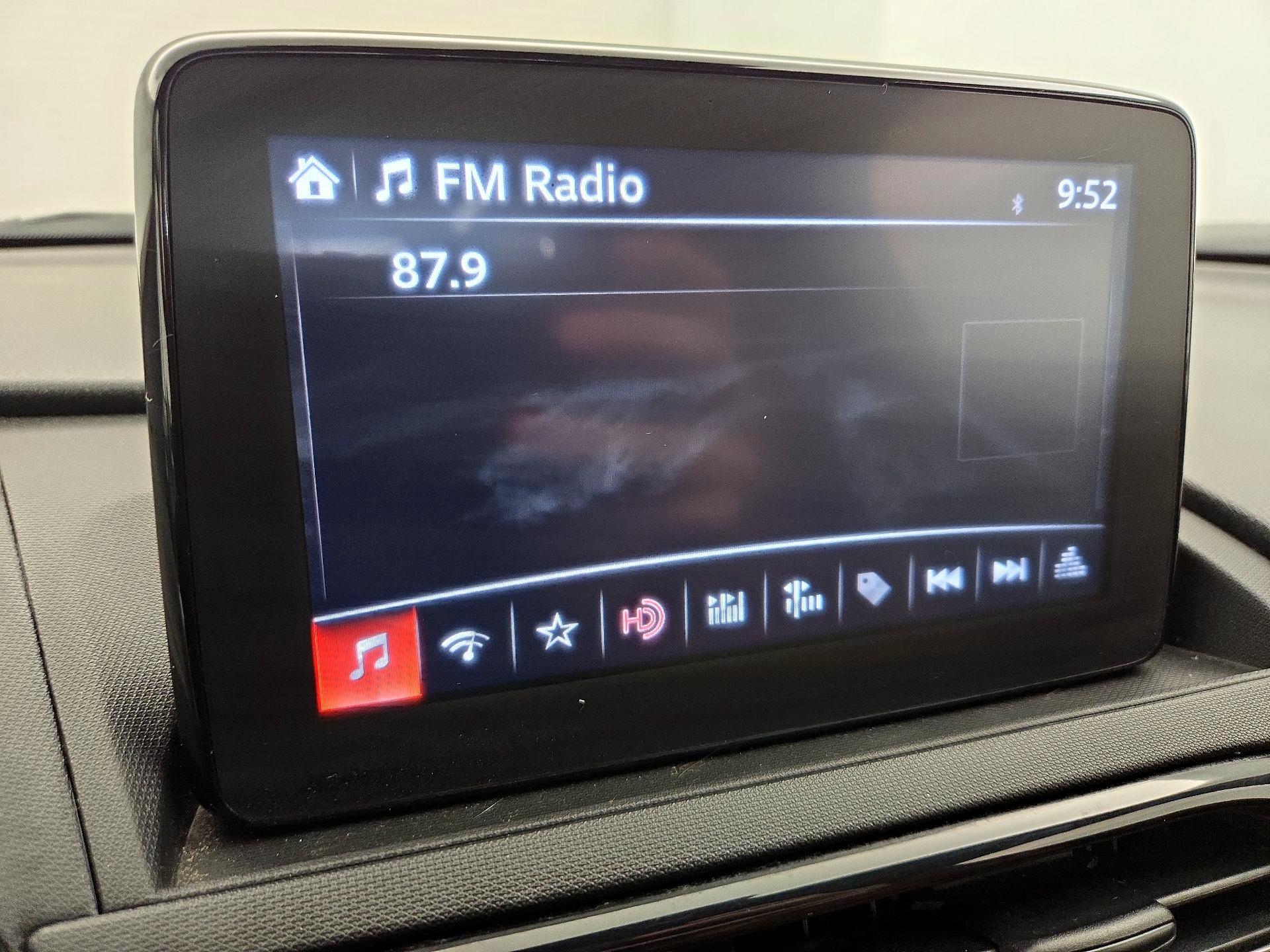 Thumbnail: 2023 Mazda MX-5 Miata - 15