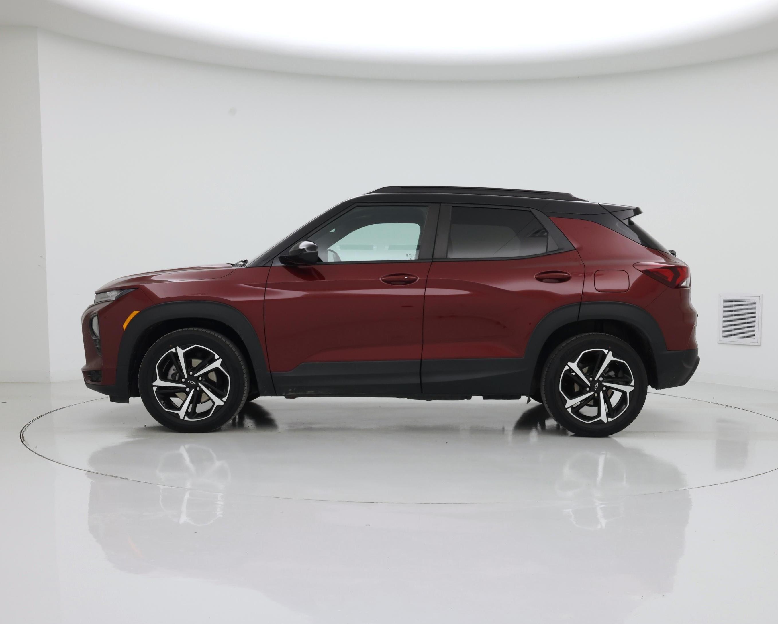 Thumbnail: 2023 Chevrolet TrailBlazer - 3