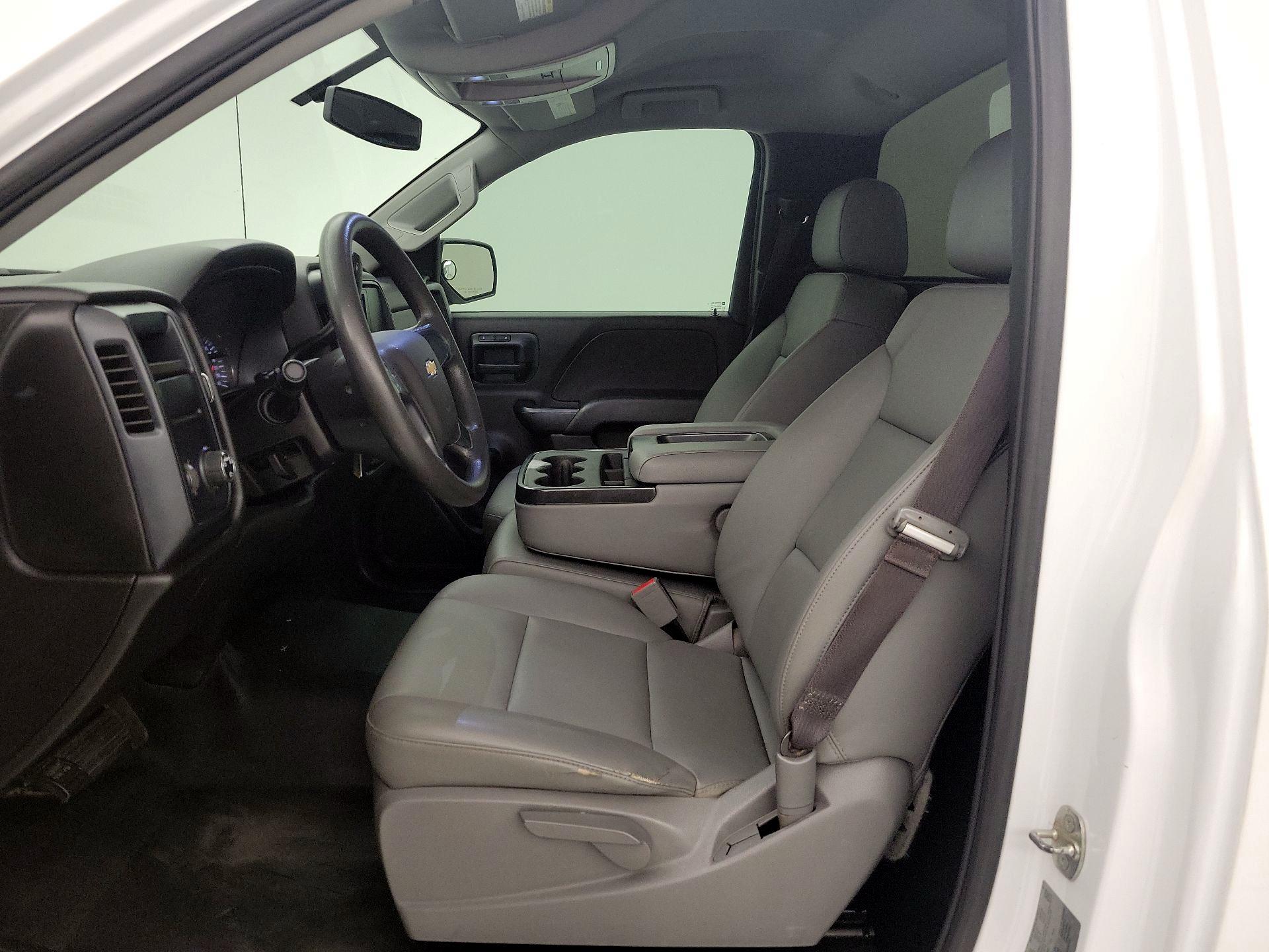 Thumbnail: 2017 Chevrolet Silverado 1500 - 11