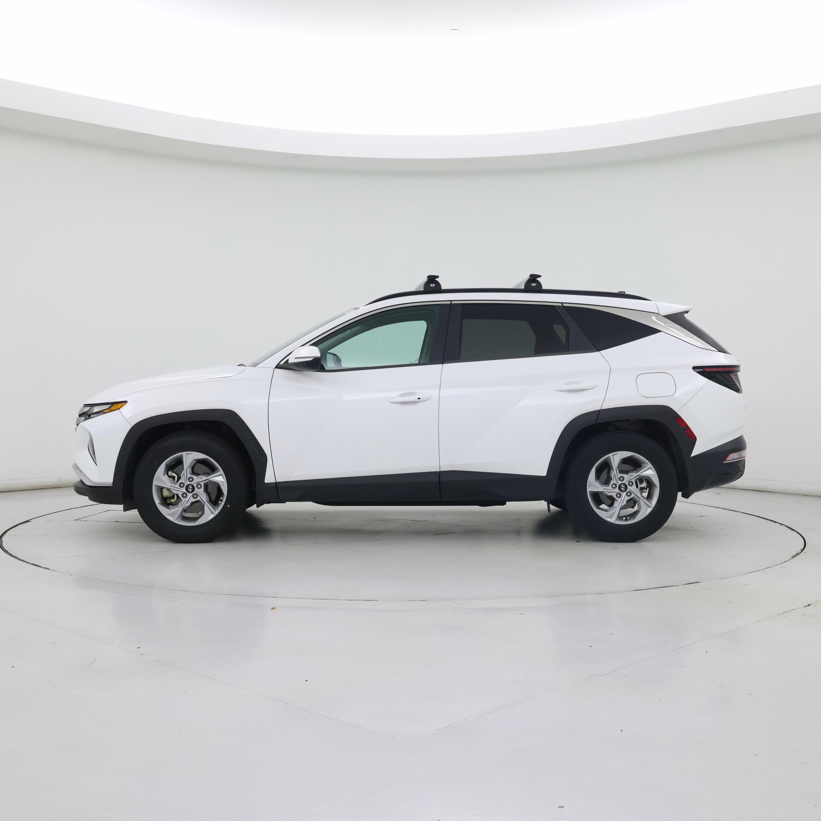 Thumbnail: 2022 Hyundai Tucson - 3