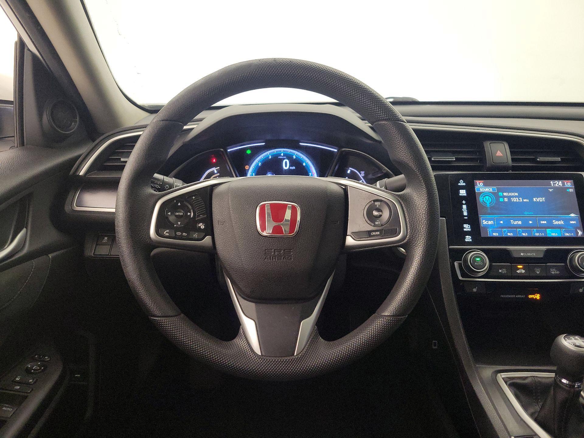 Thumbnail: 2017 Honda Civic - 10