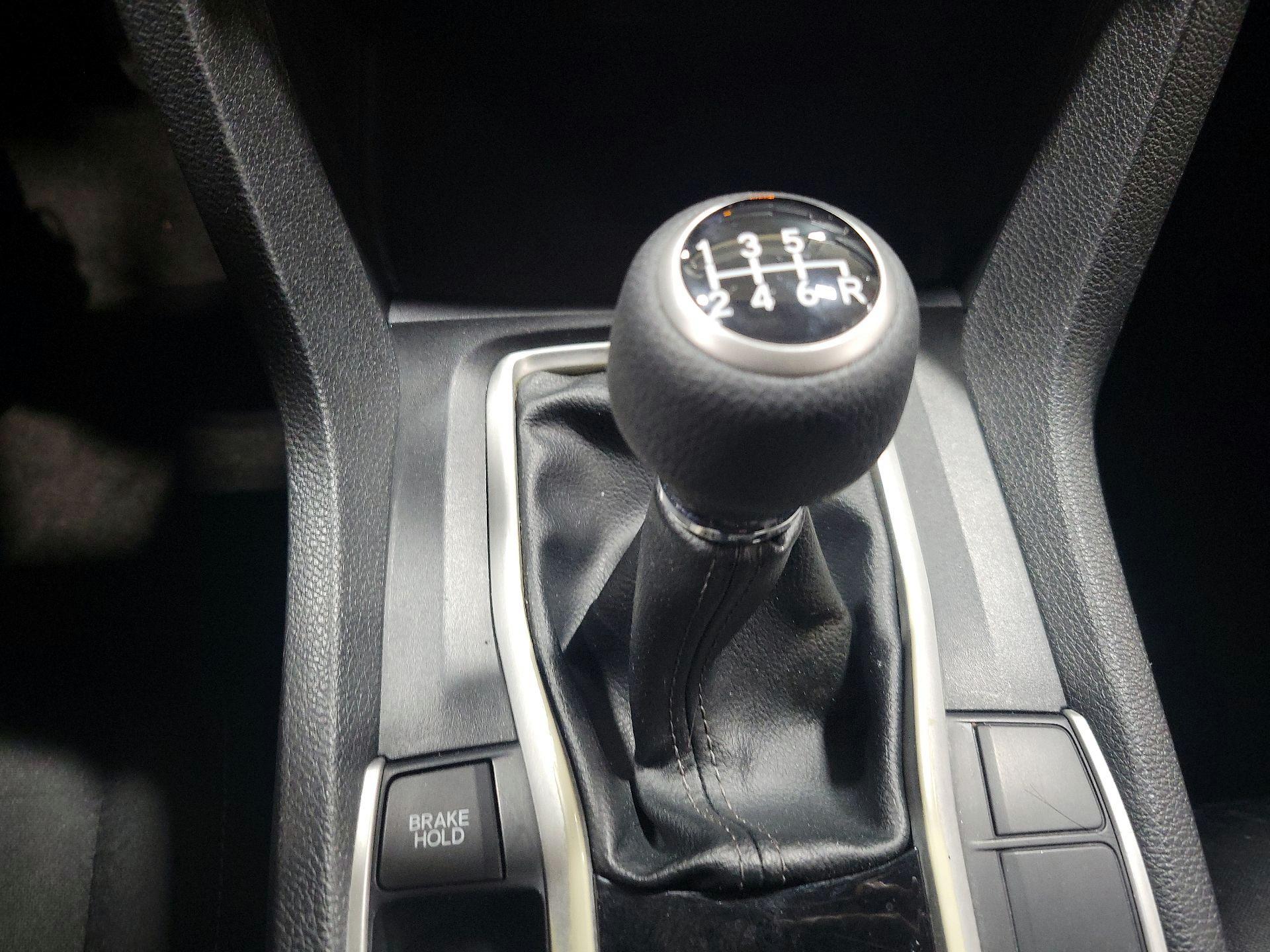 Thumbnail: 2017 Honda Civic - 17