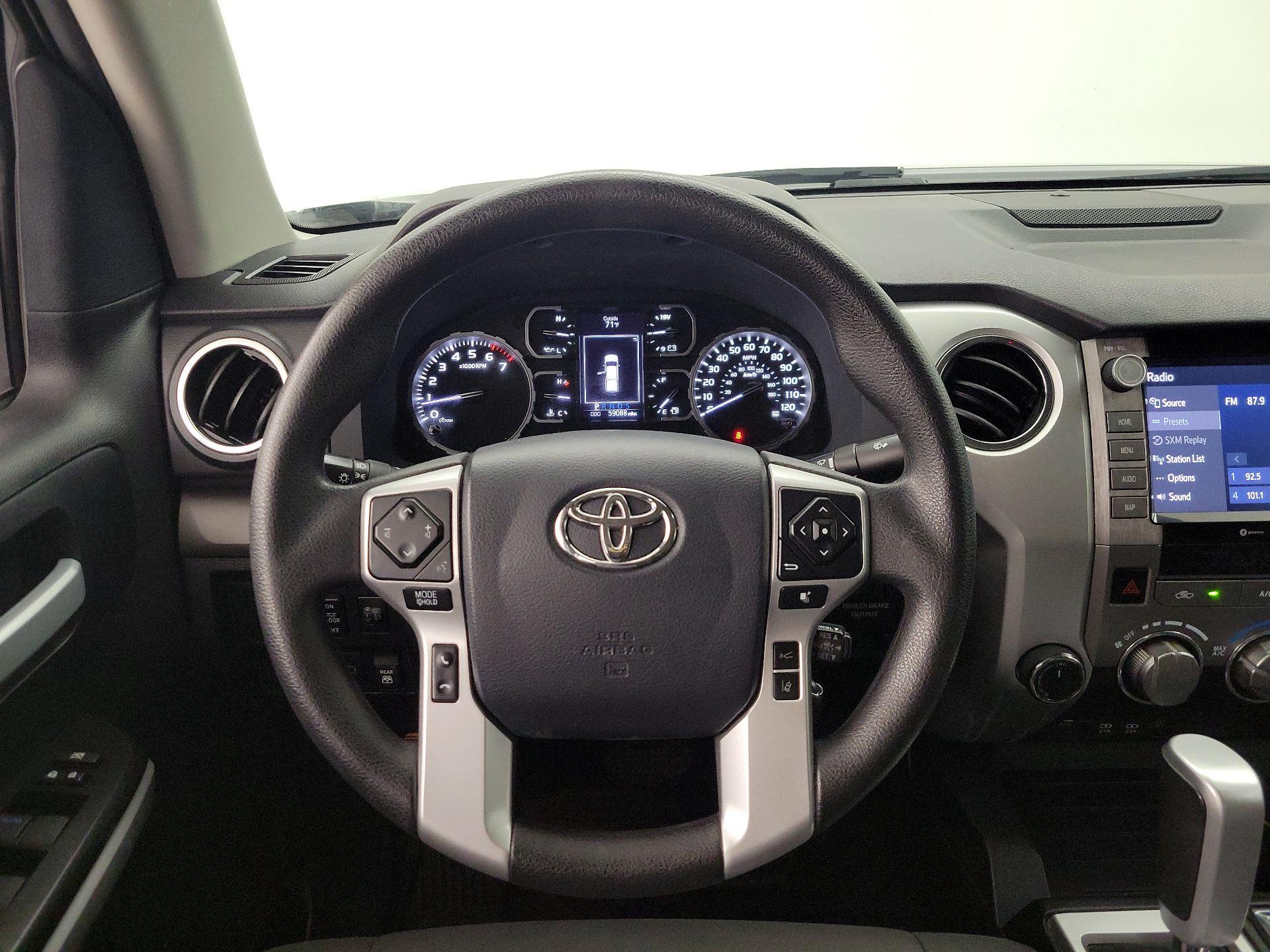 Thumbnail: 2020 Toyota Tundra - 10