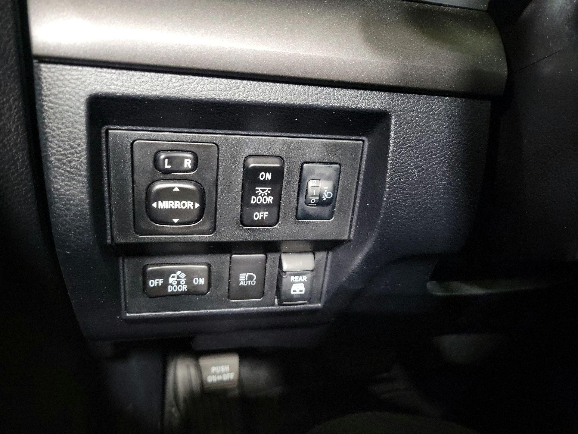 Thumbnail: 2020 Toyota Tundra - 13