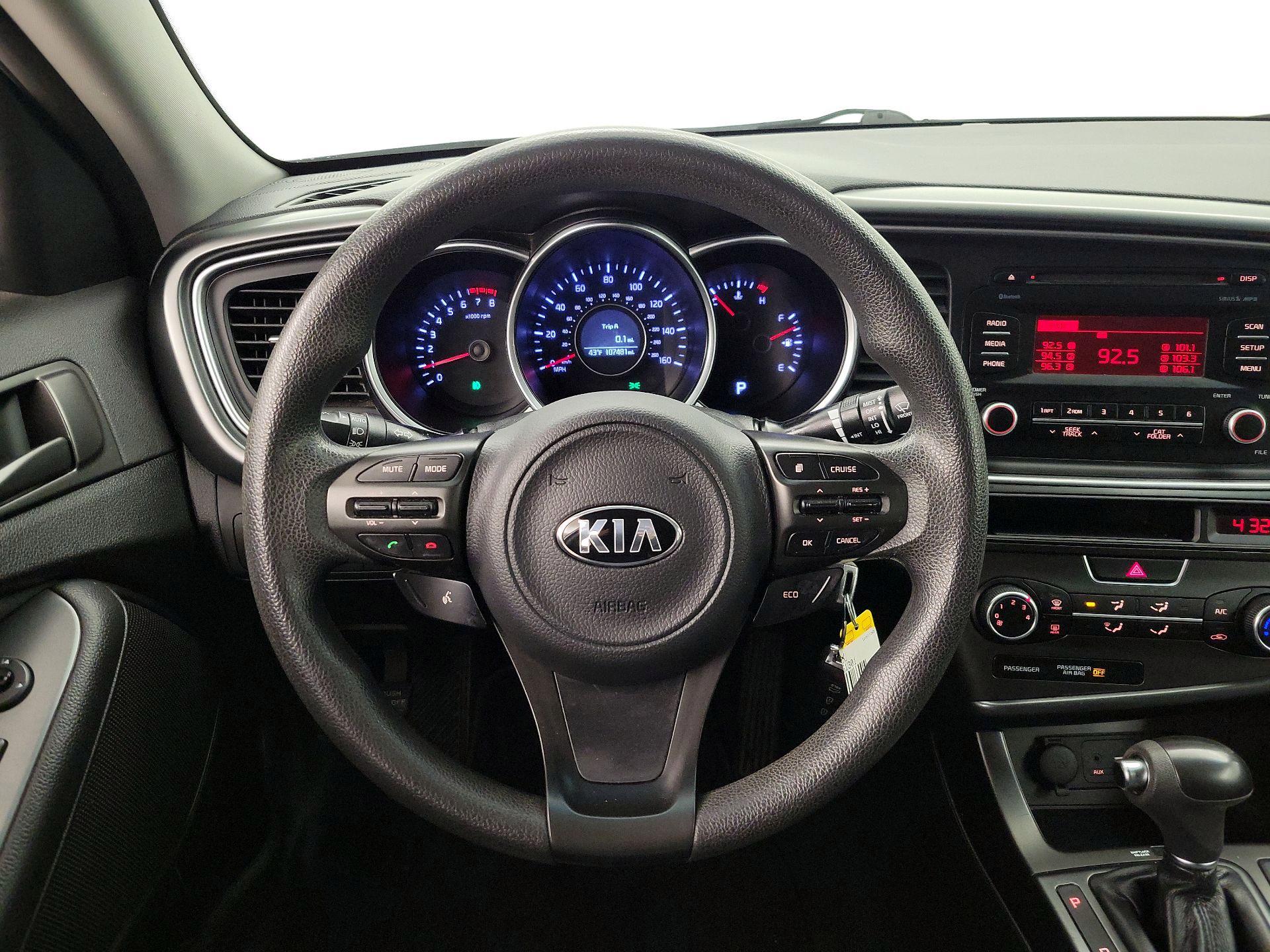 Thumbnail: 2015 Kia Optima - 10