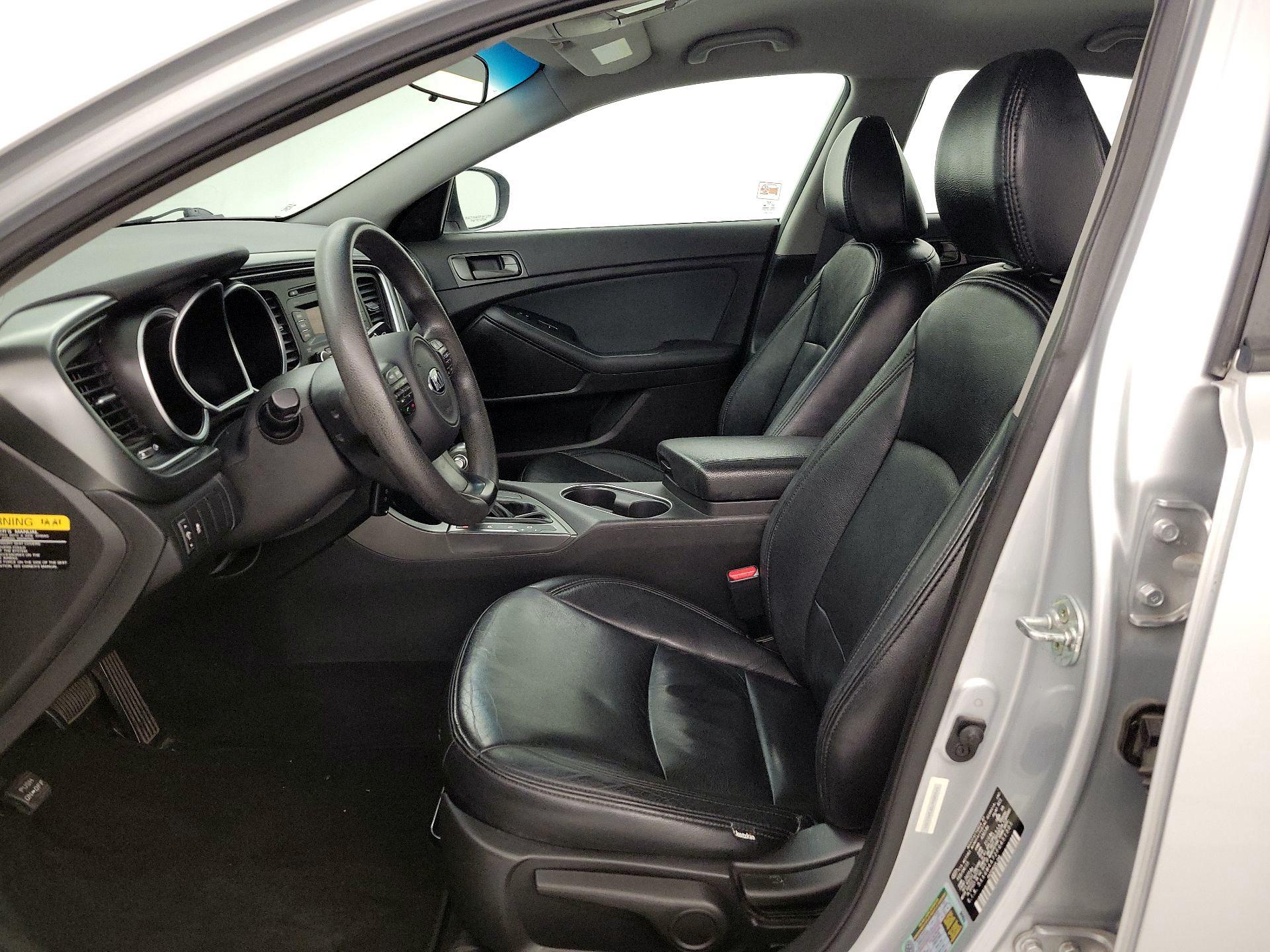 Thumbnail: 2015 Kia Optima - 11