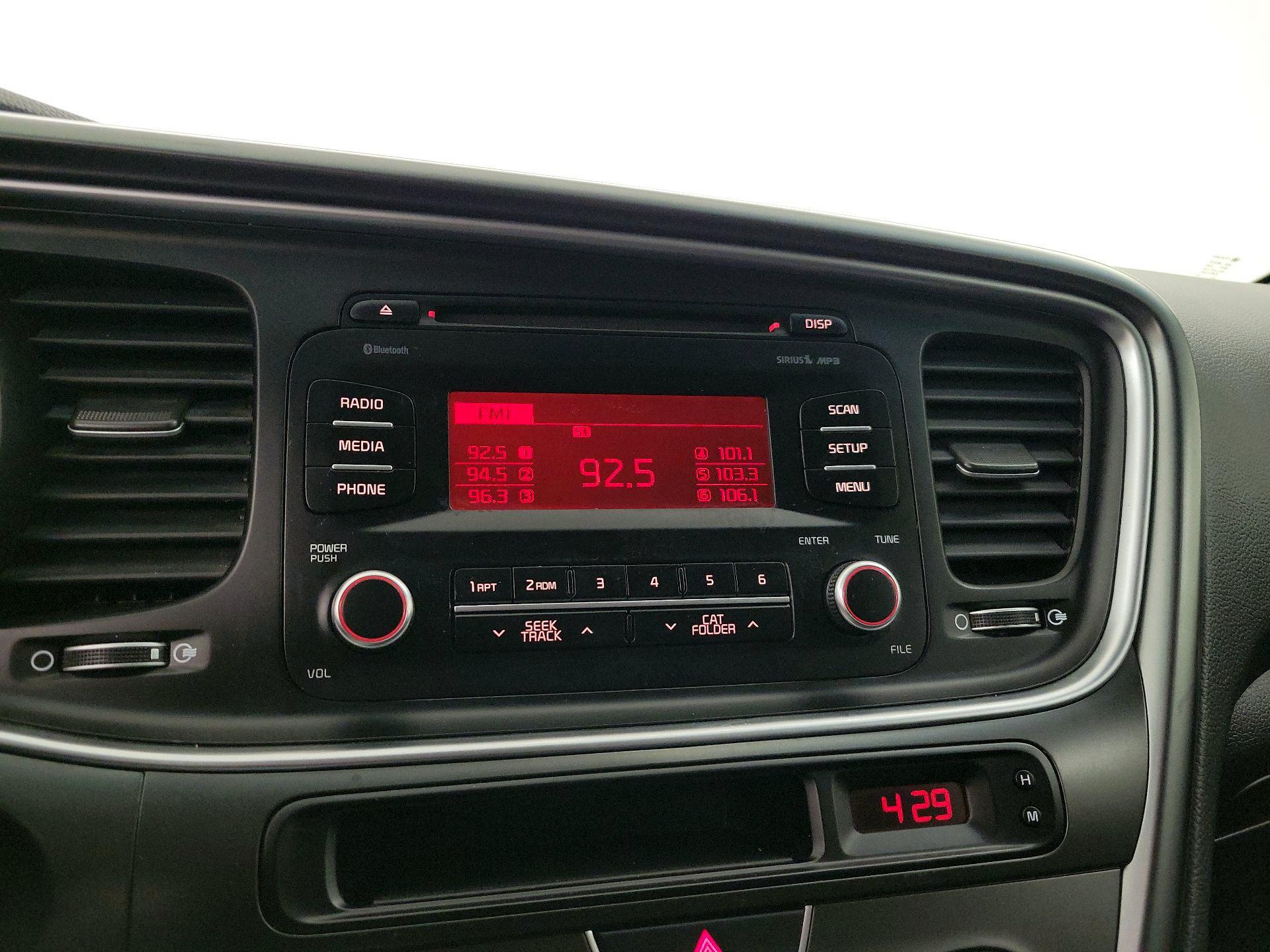 Thumbnail: 2015 Kia Optima - 14