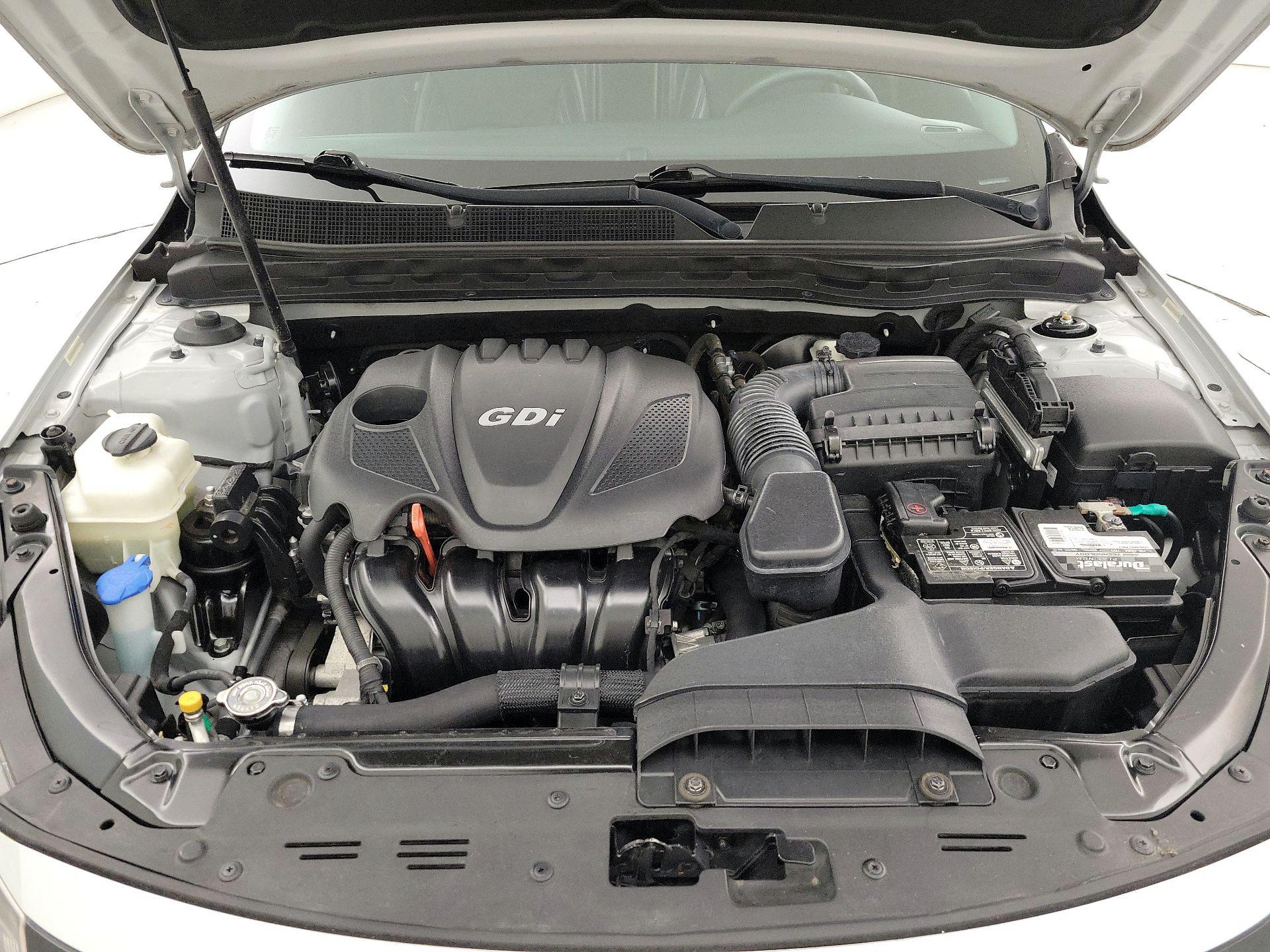 Thumbnail: 2015 Kia Optima - 19