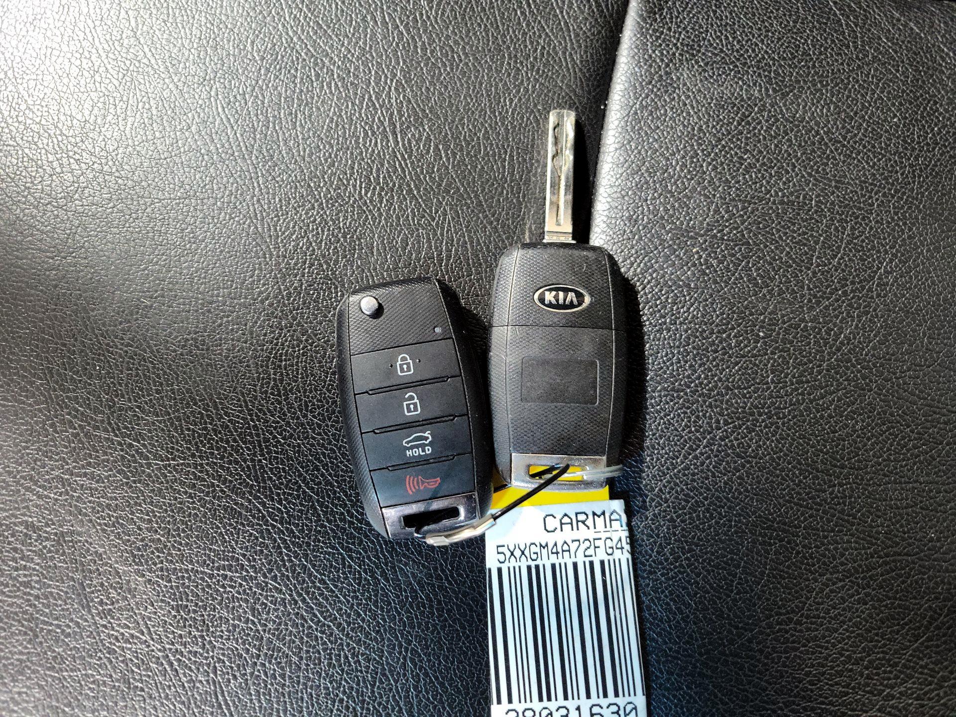 Thumbnail: 2015 Kia Optima - 20