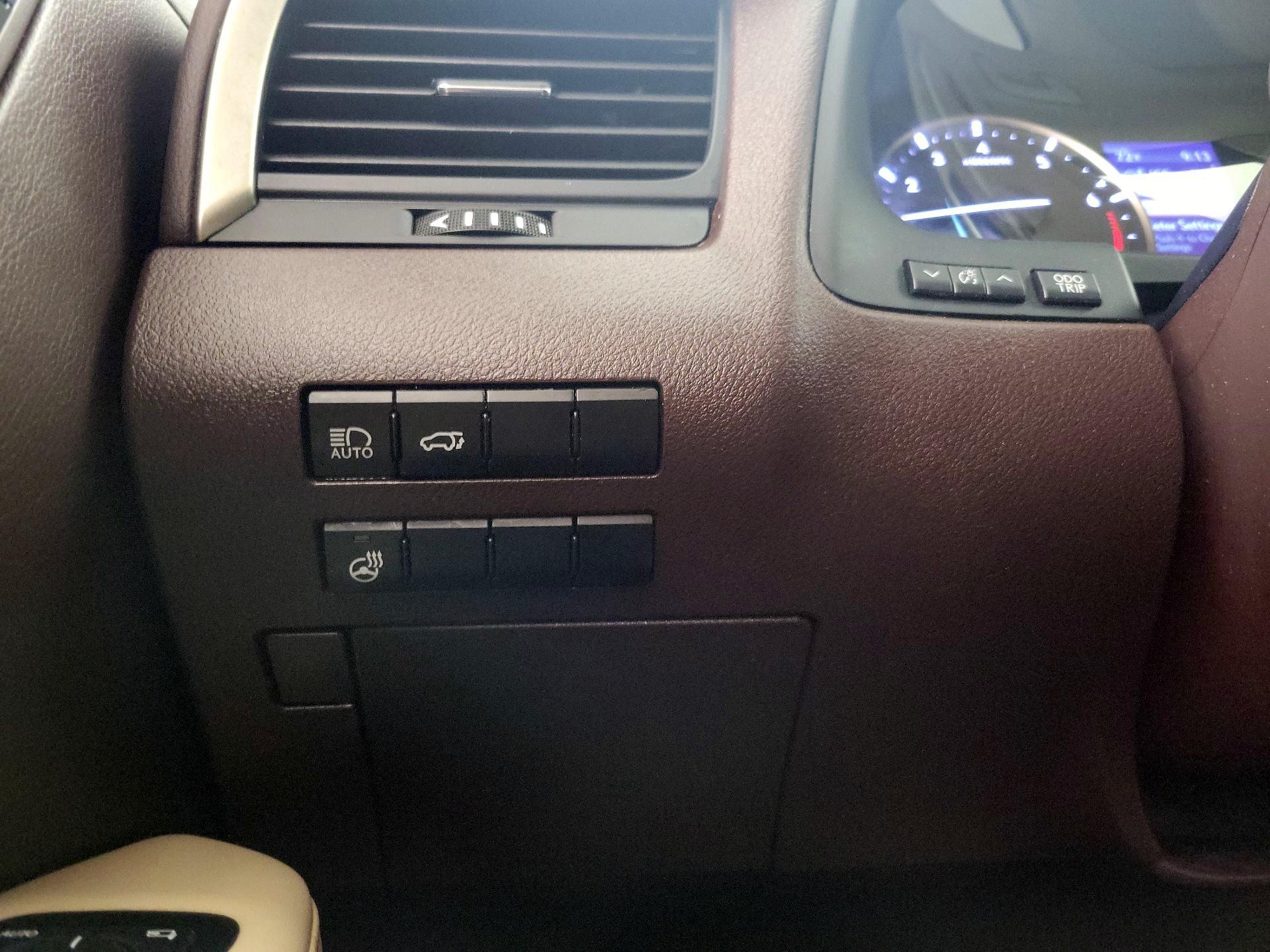 Thumbnail: 2017 Lexus RX - 13