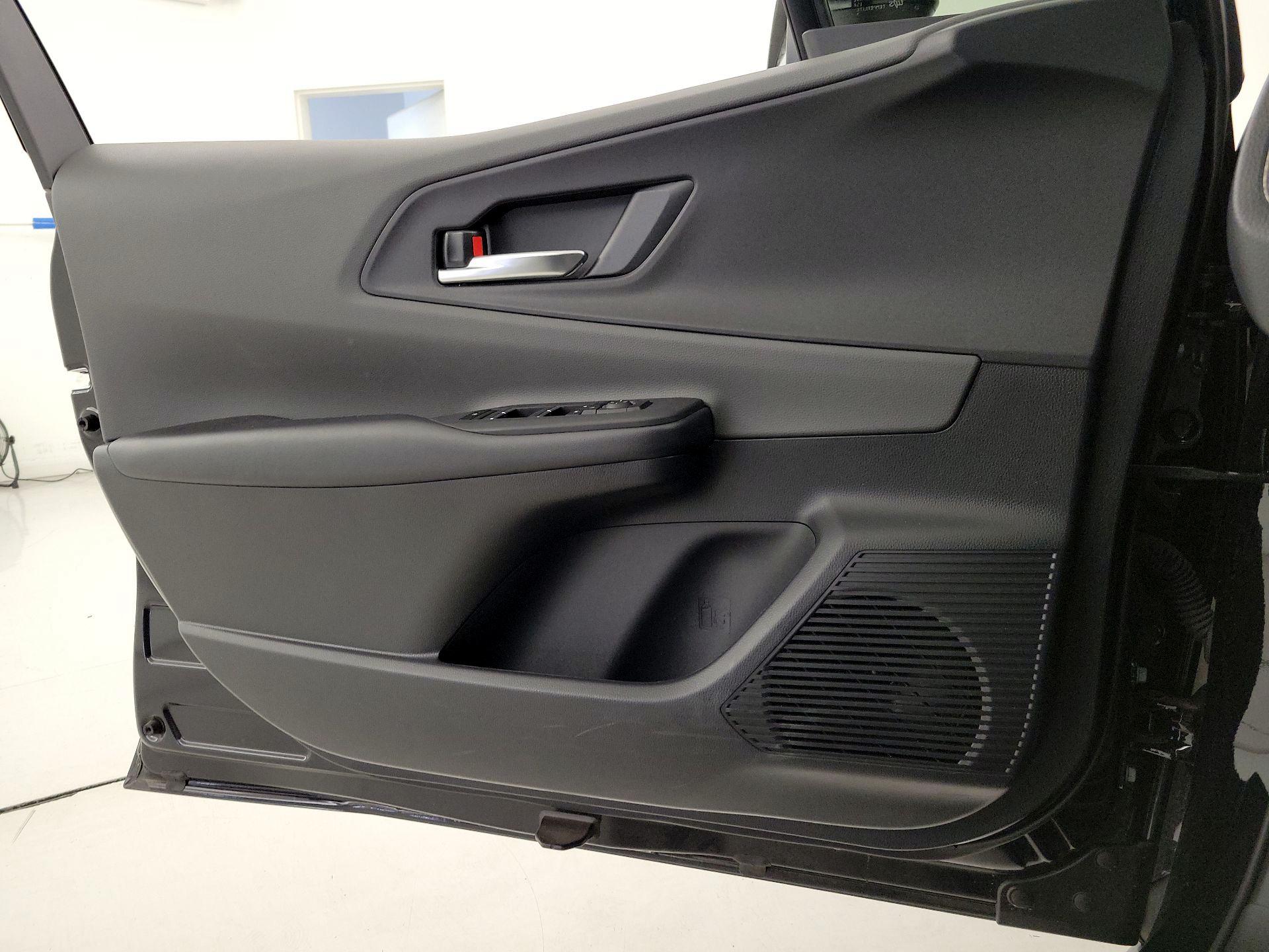 Thumbnail: 2025 Toyota Prius - 12