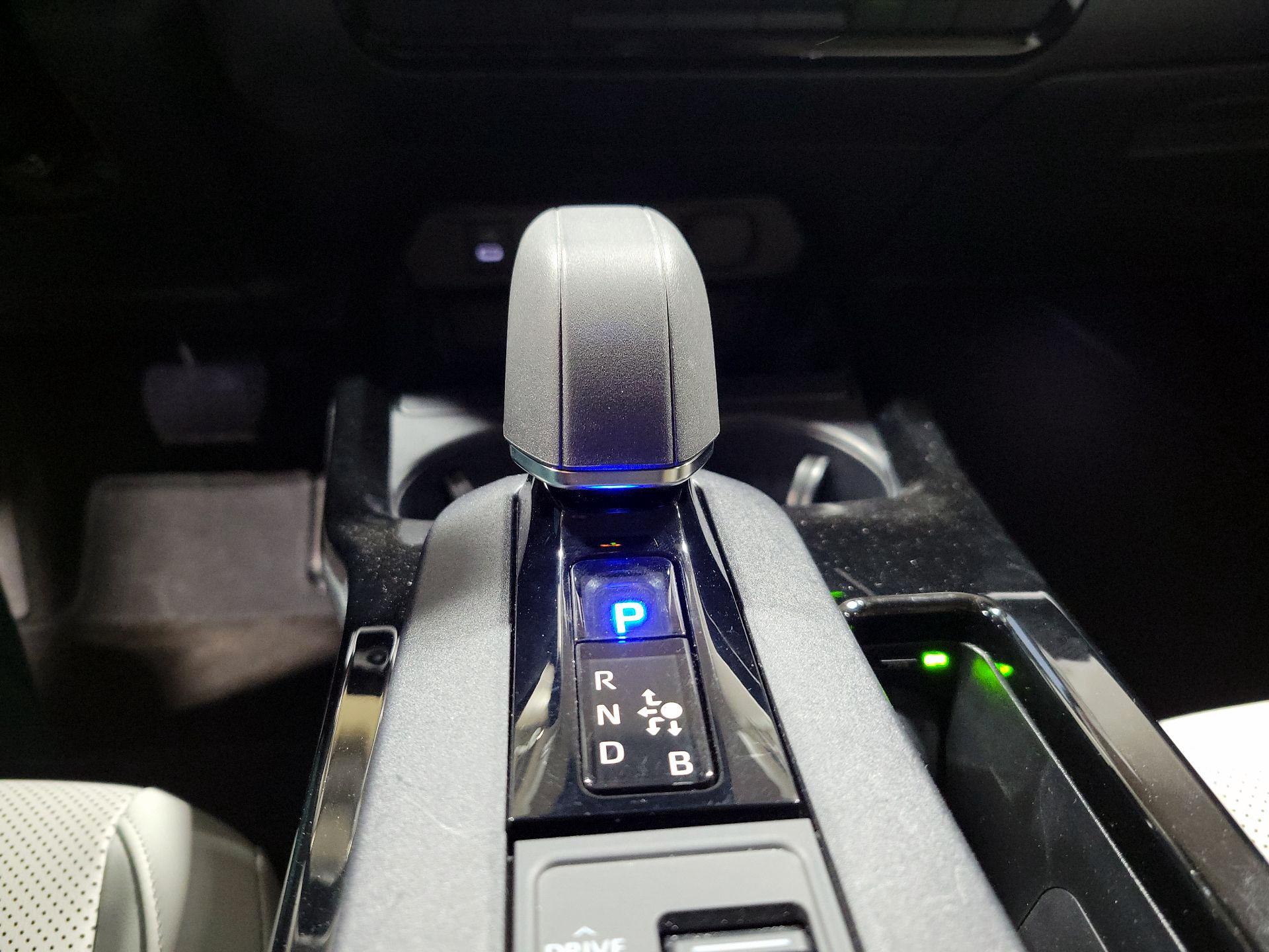 Thumbnail: 2025 Toyota Prius - 17