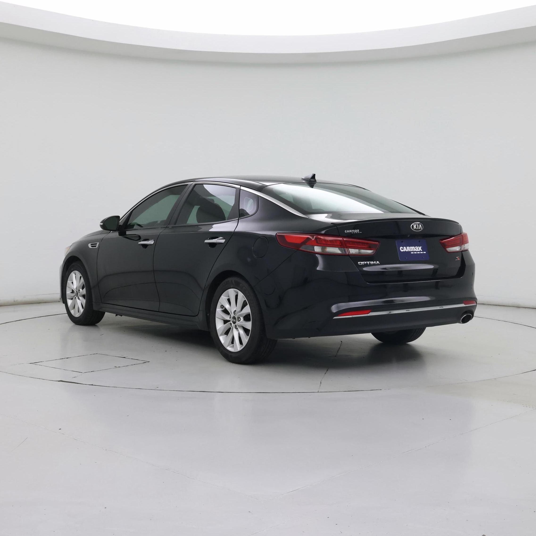 Thumbnail: 2018 Kia Optima - 2