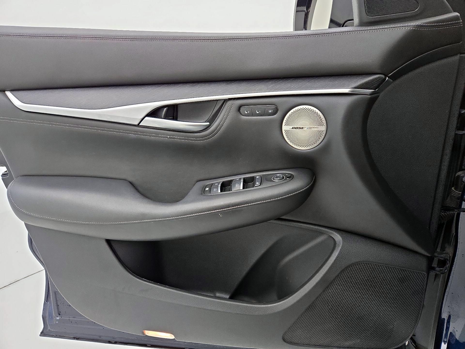 Thumbnail: 2022 INFINITI QX55 - 12