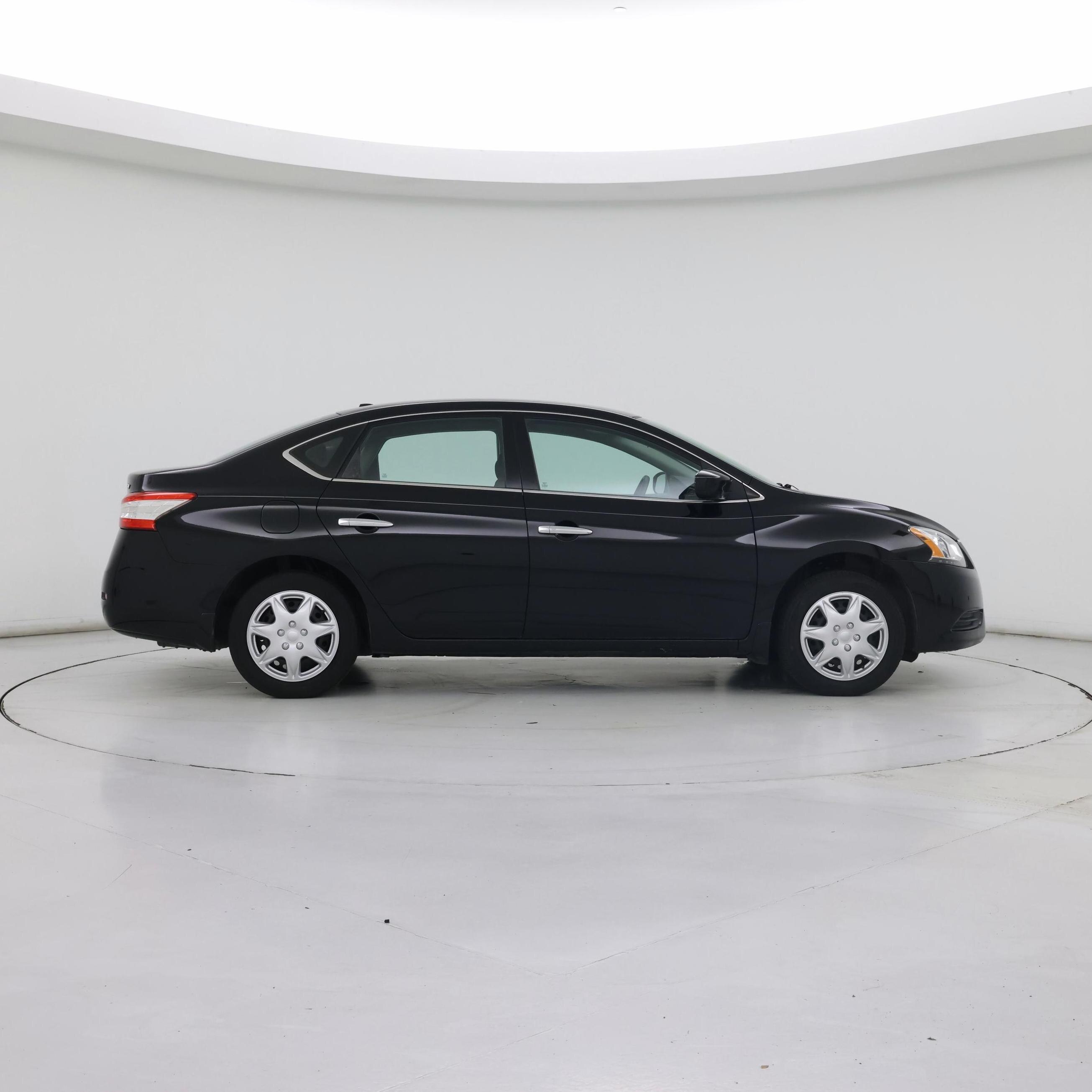 Thumbnail: 2015 Nissan Sentra - 7