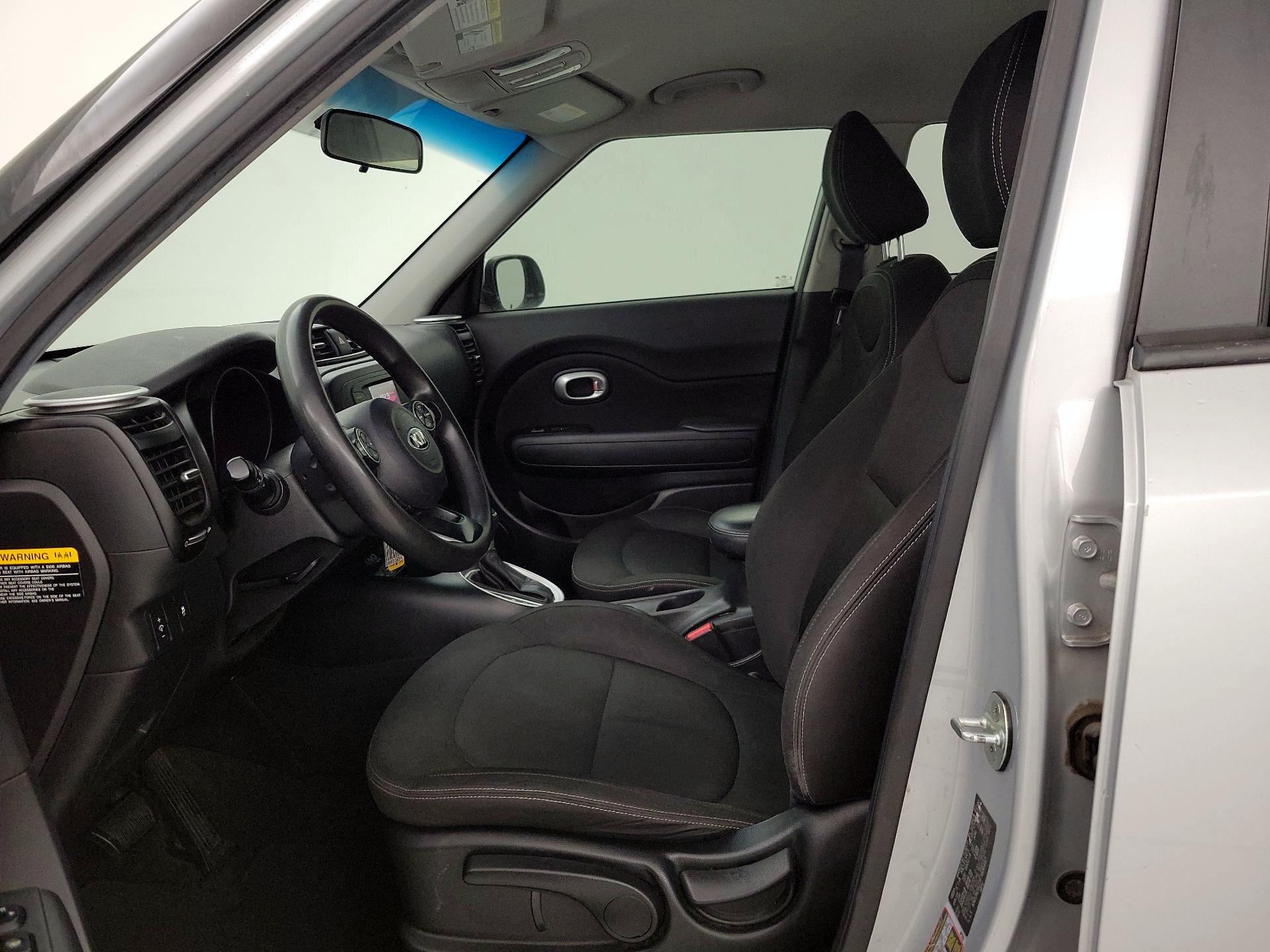 Thumbnail: 2015 Kia Soul - 11