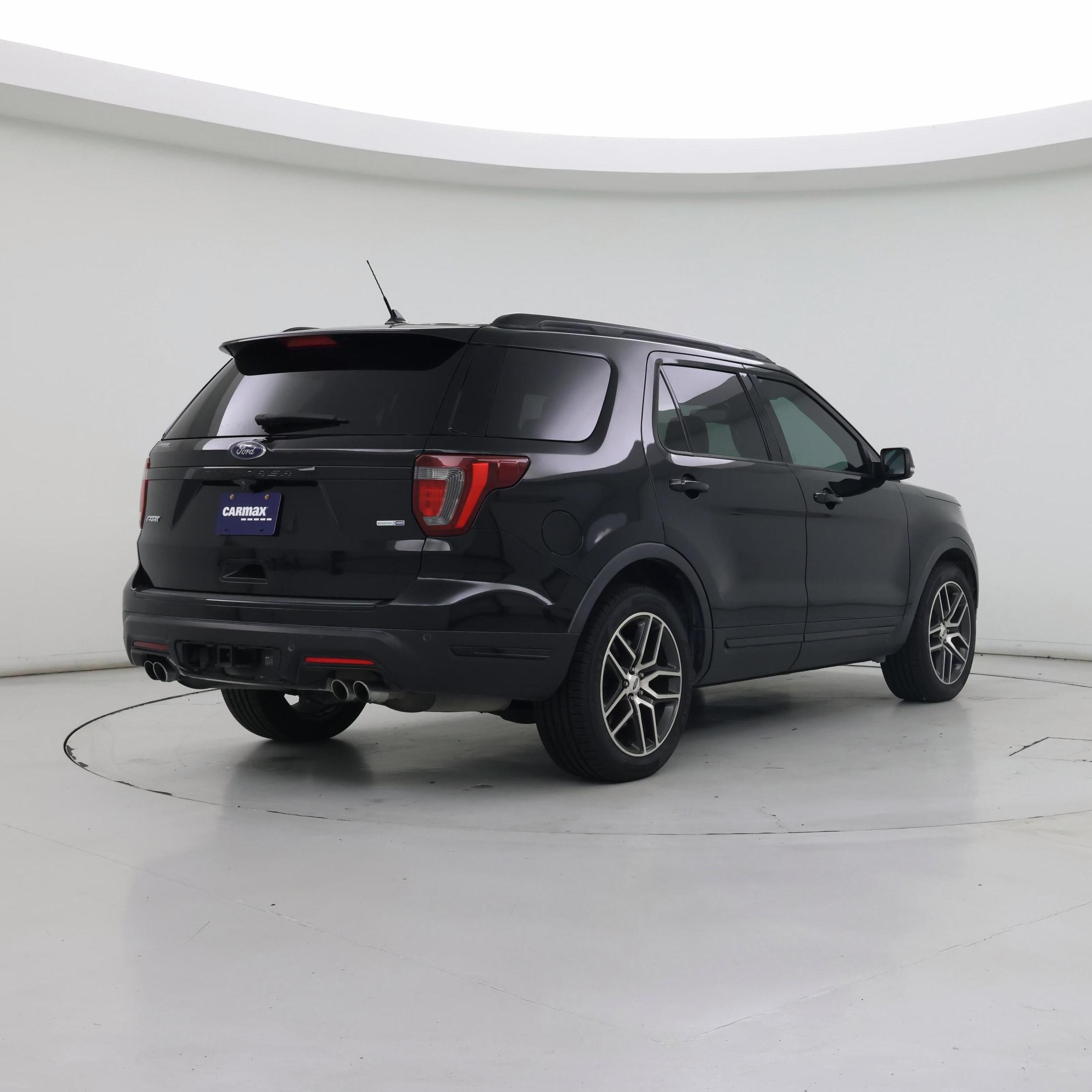 Thumbnail: 2018 Ford Explorer - 8