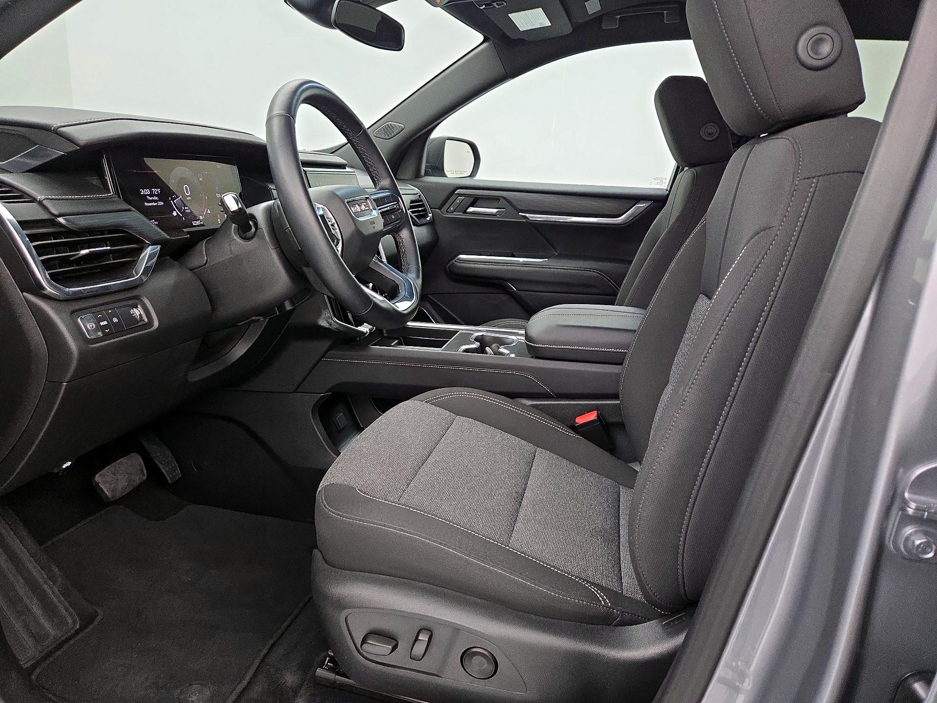 Thumbnail: 2025 GMC Acadia - 11