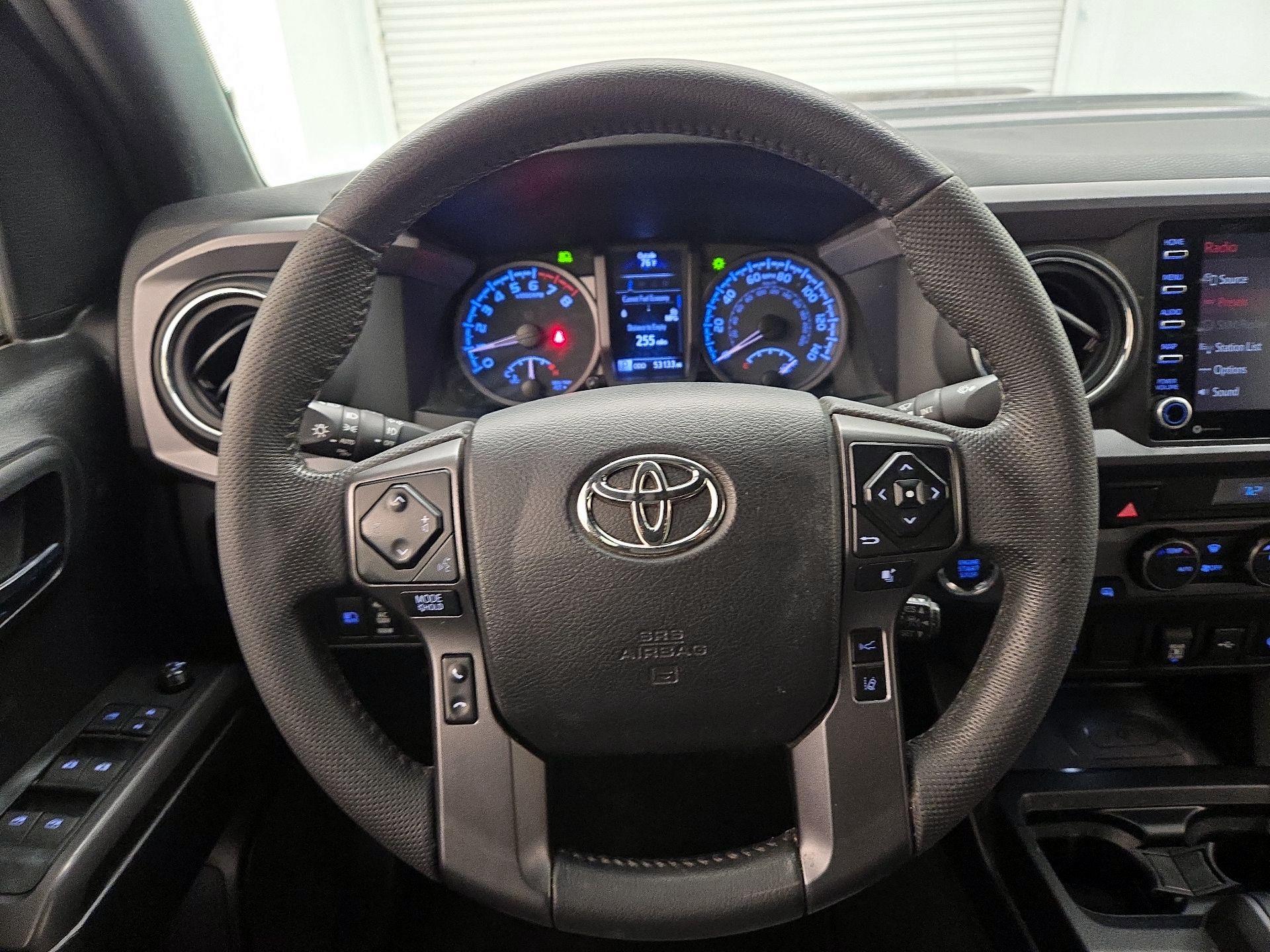 Thumbnail: 2021 Toyota Tacoma - 10