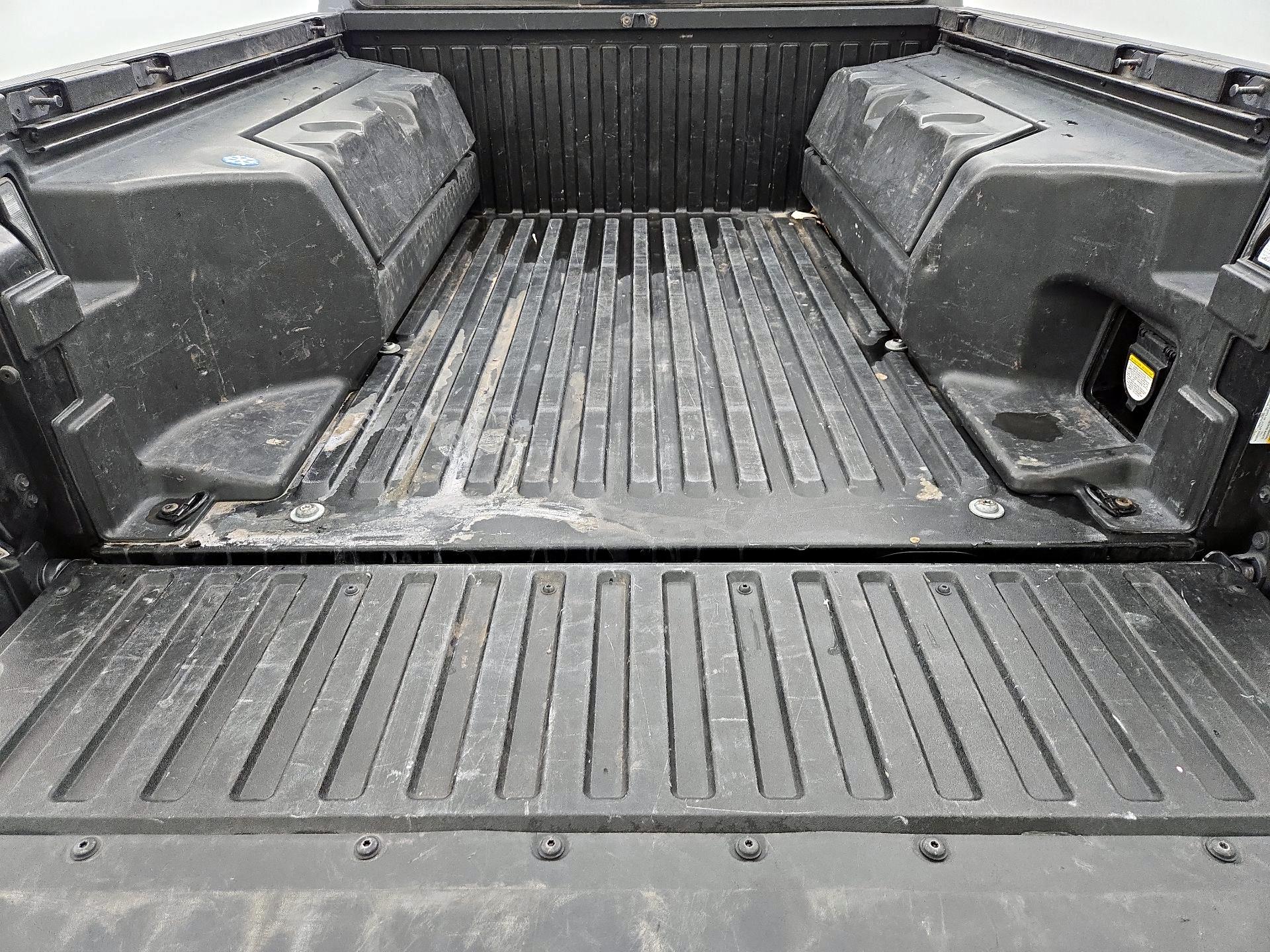 Thumbnail: 2021 Toyota Tacoma - 20