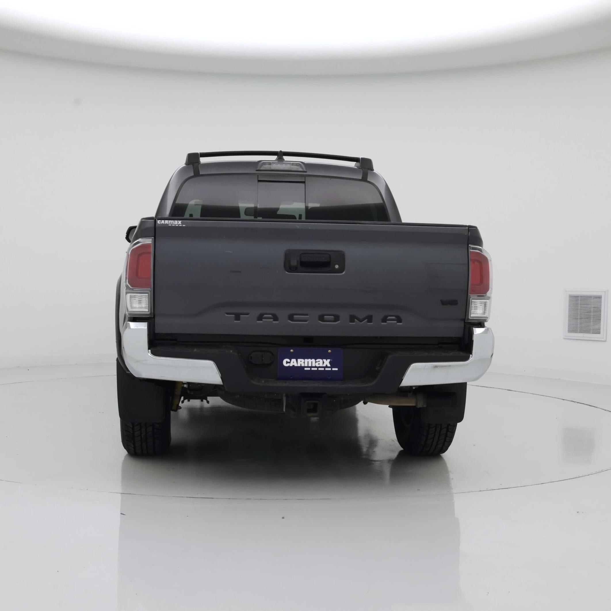 Thumbnail: 2021 Toyota Tacoma - 6