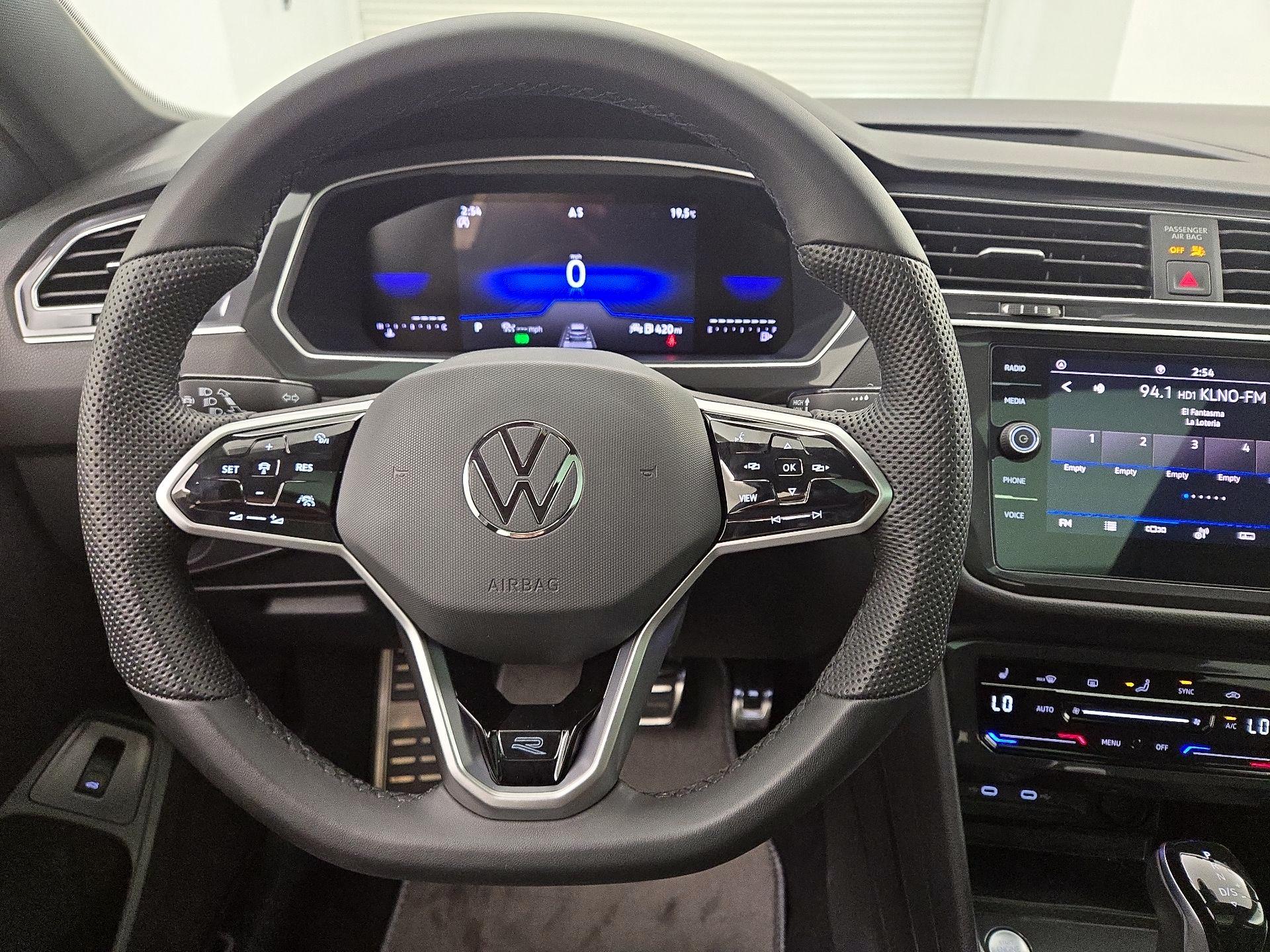 Thumbnail: 2024 Volkswagen Tiguan - 10