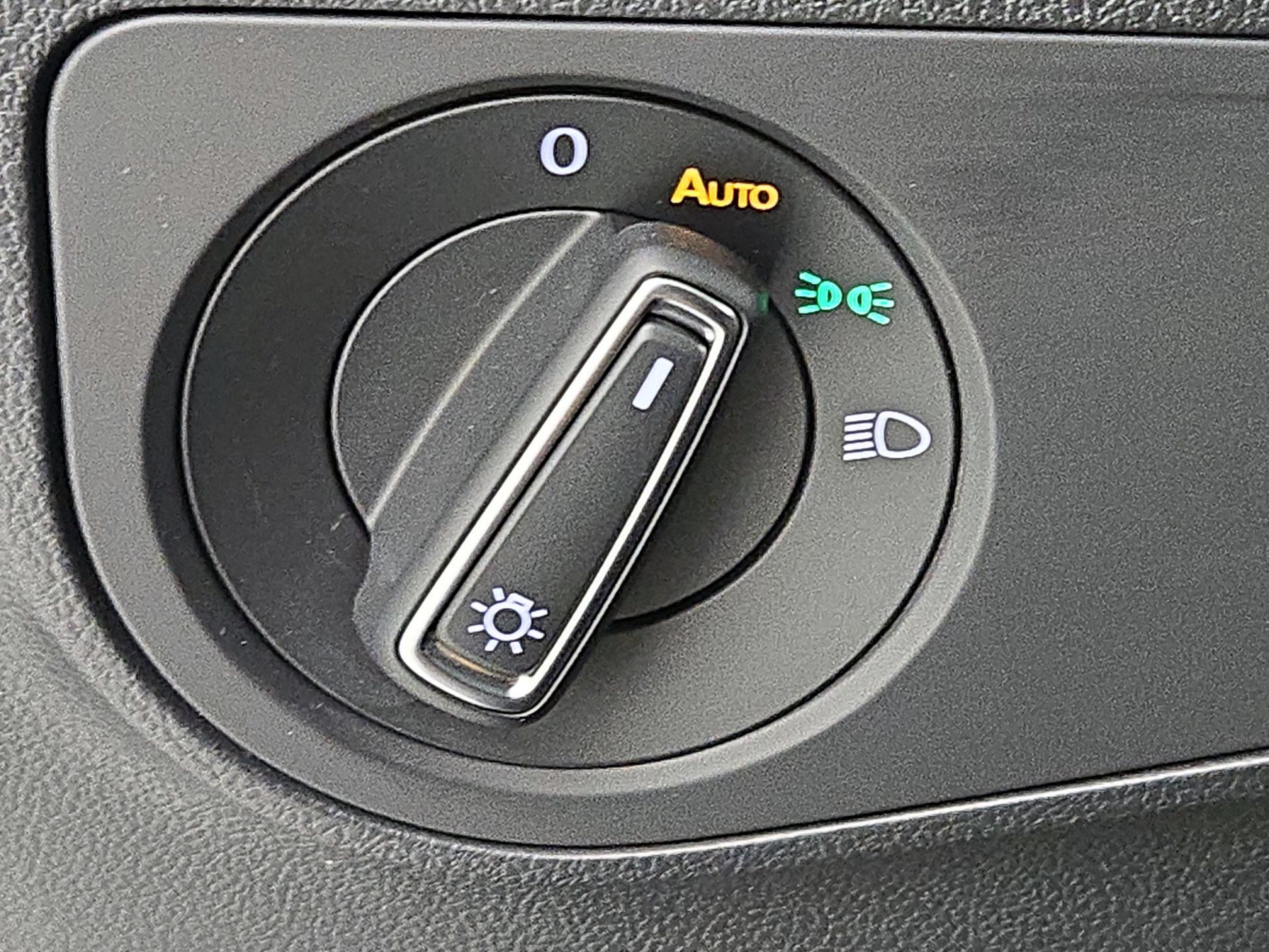 Thumbnail: 2024 Volkswagen Tiguan - 13