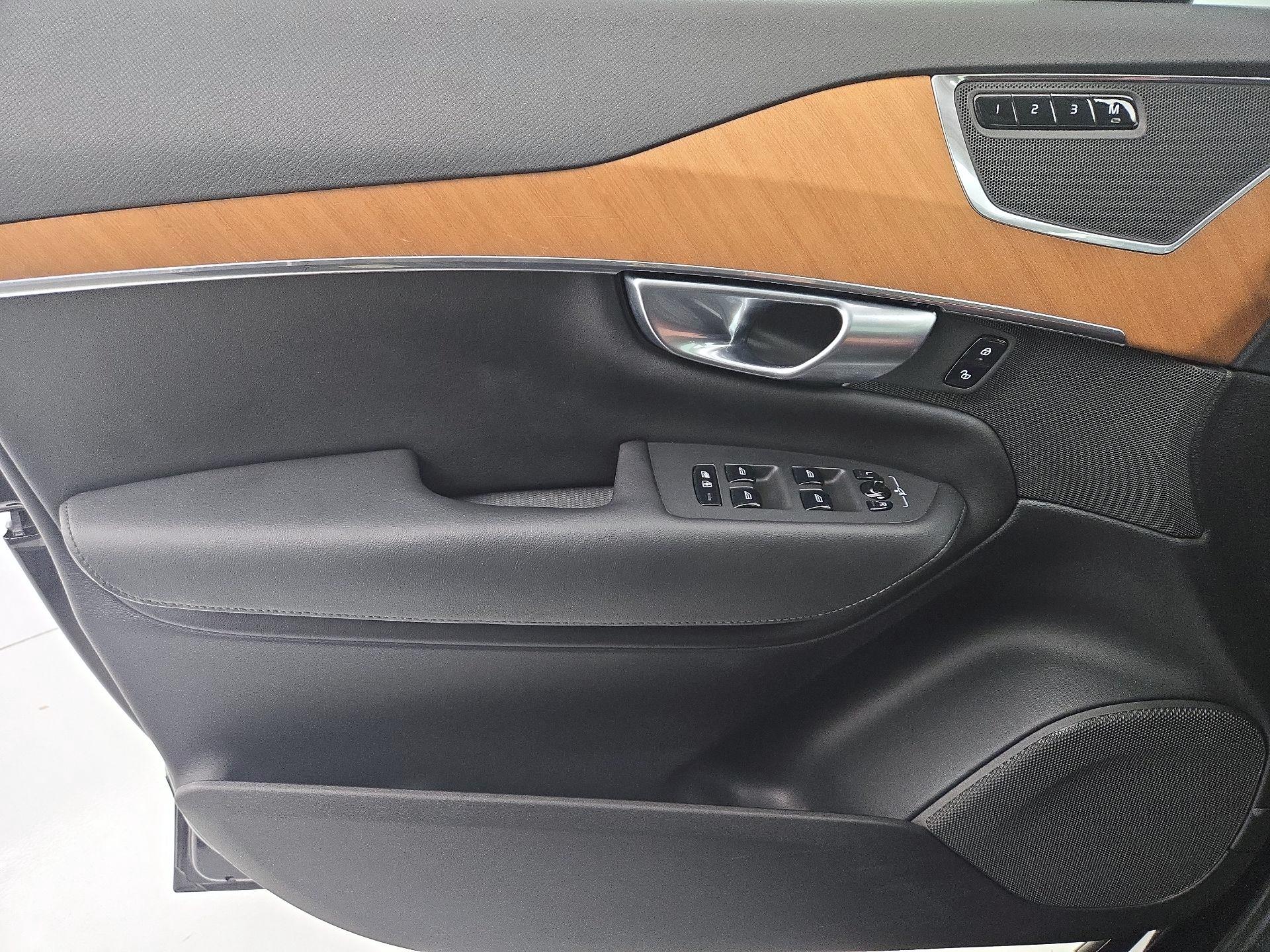 Thumbnail: 2024 Volvo XC90 - 12