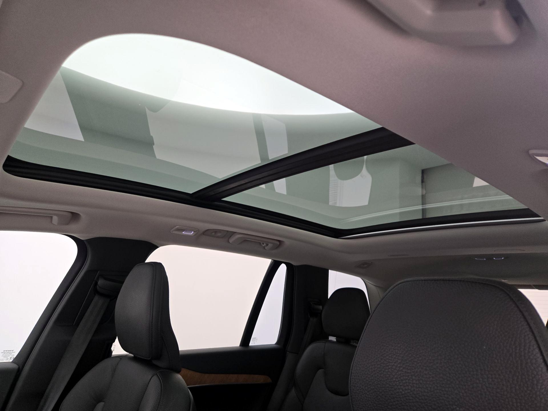 Thumbnail: 2024 Volvo XC90 - 19