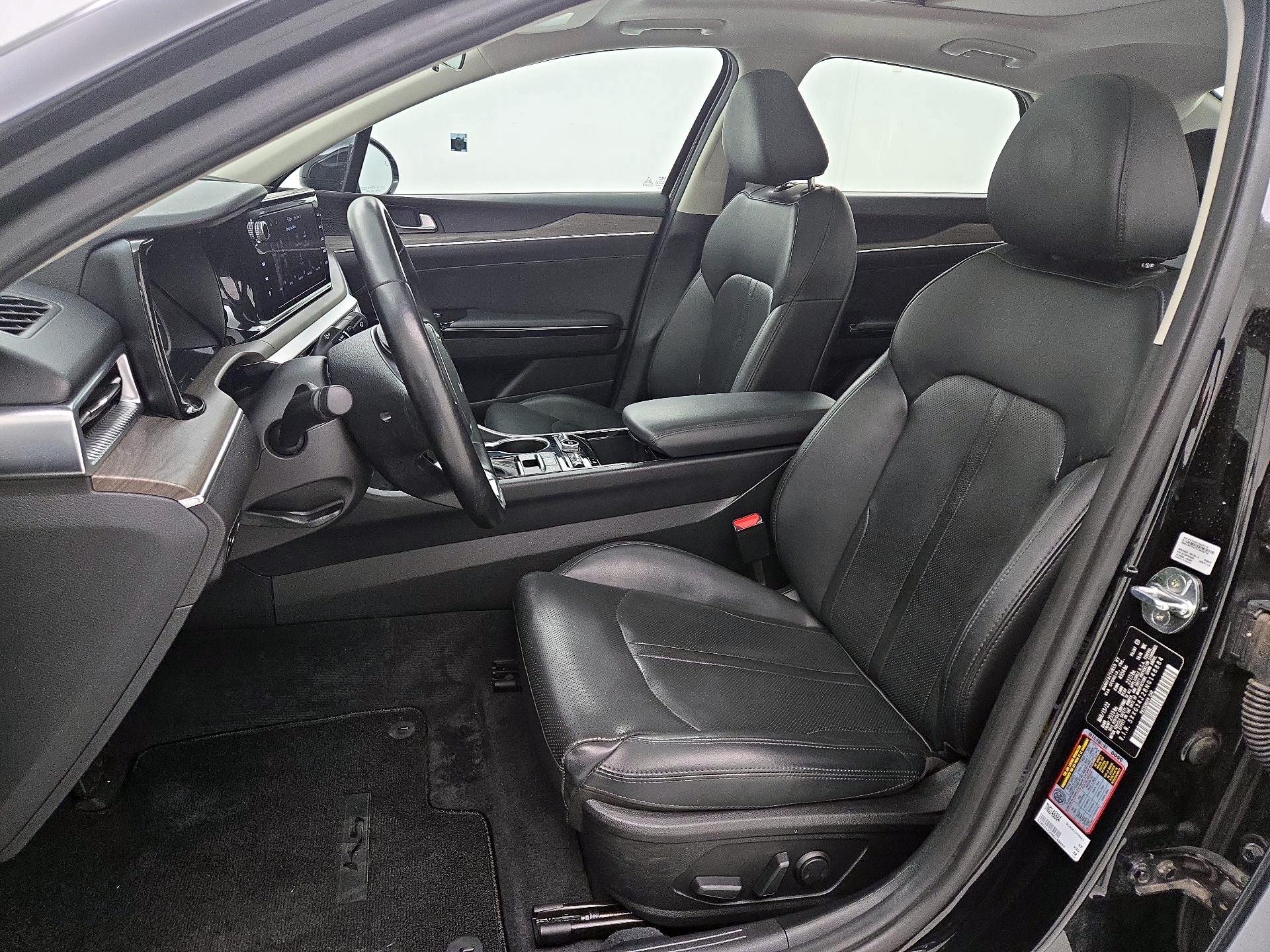 Thumbnail: 2022 Kia K5 - 11