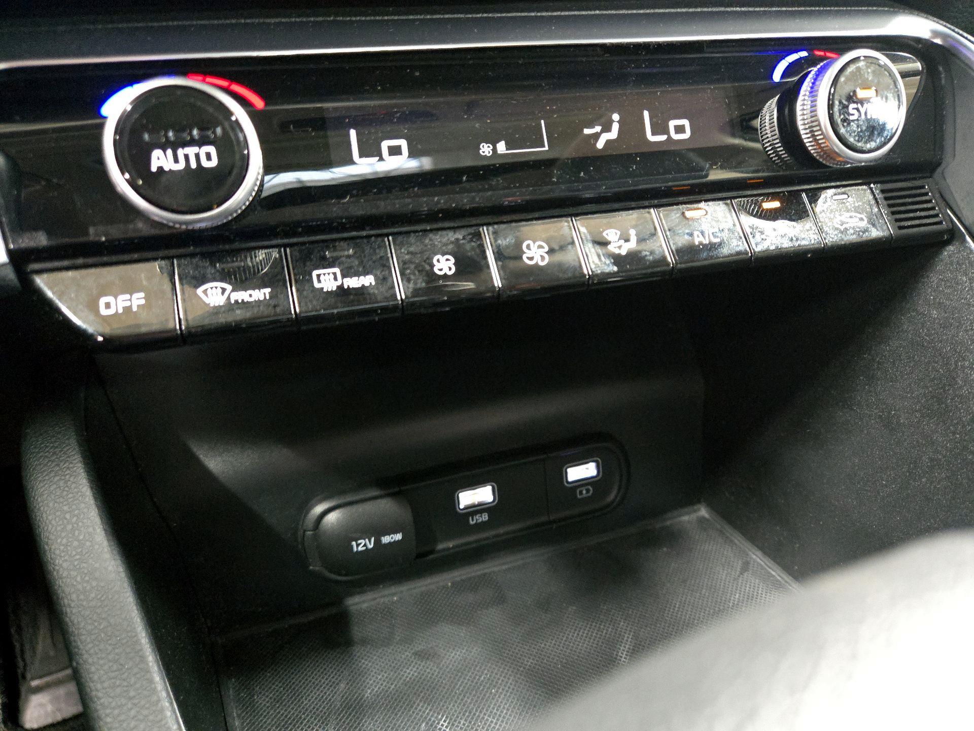 Thumbnail: 2022 Kia K5 - 17