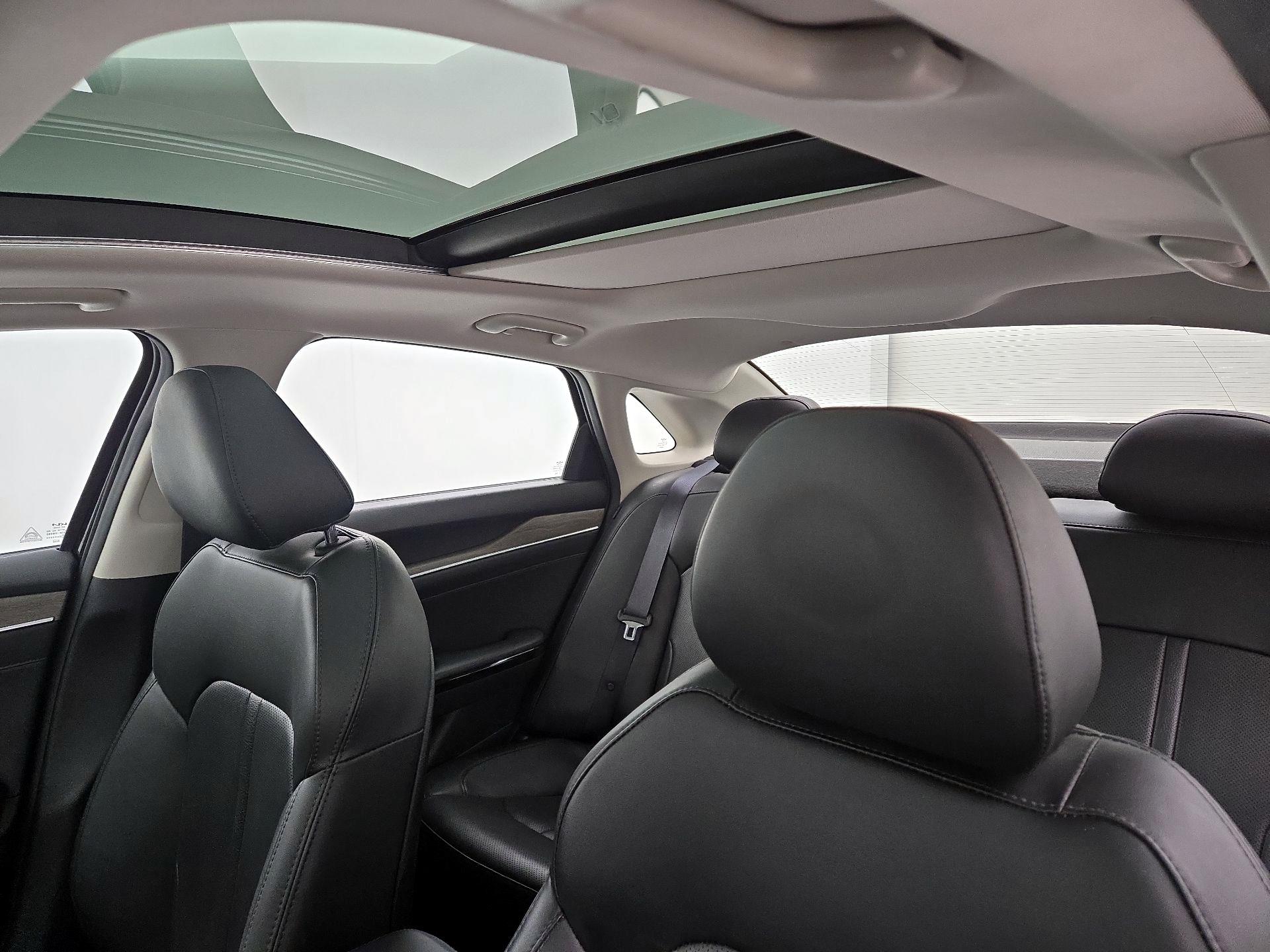 Thumbnail: 2022 Kia K5 - 20