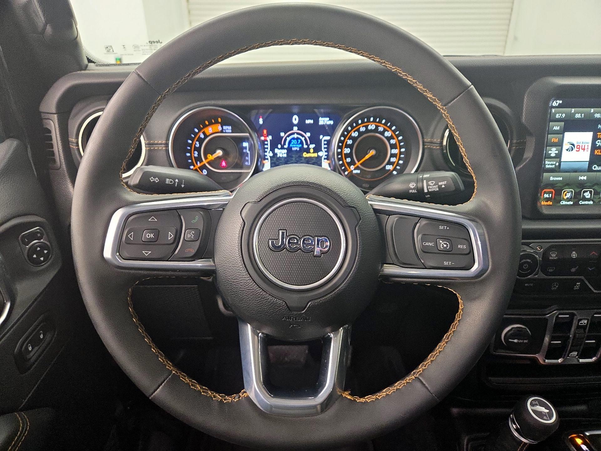 Thumbnail: 2023 Jeep Gladiator - 10