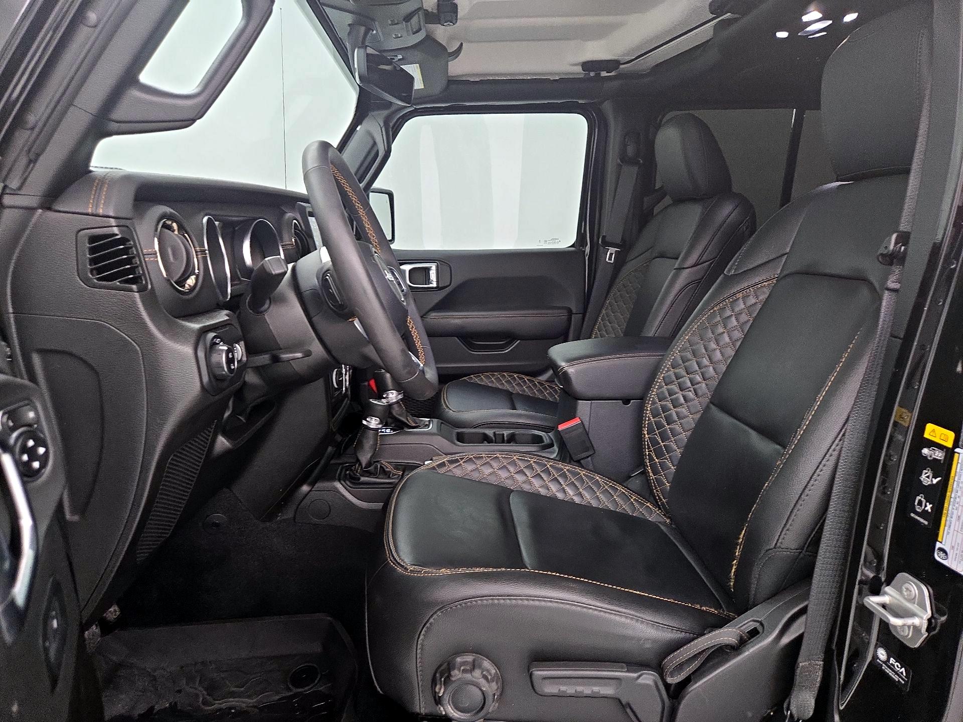 Thumbnail: 2023 Jeep Gladiator - 11