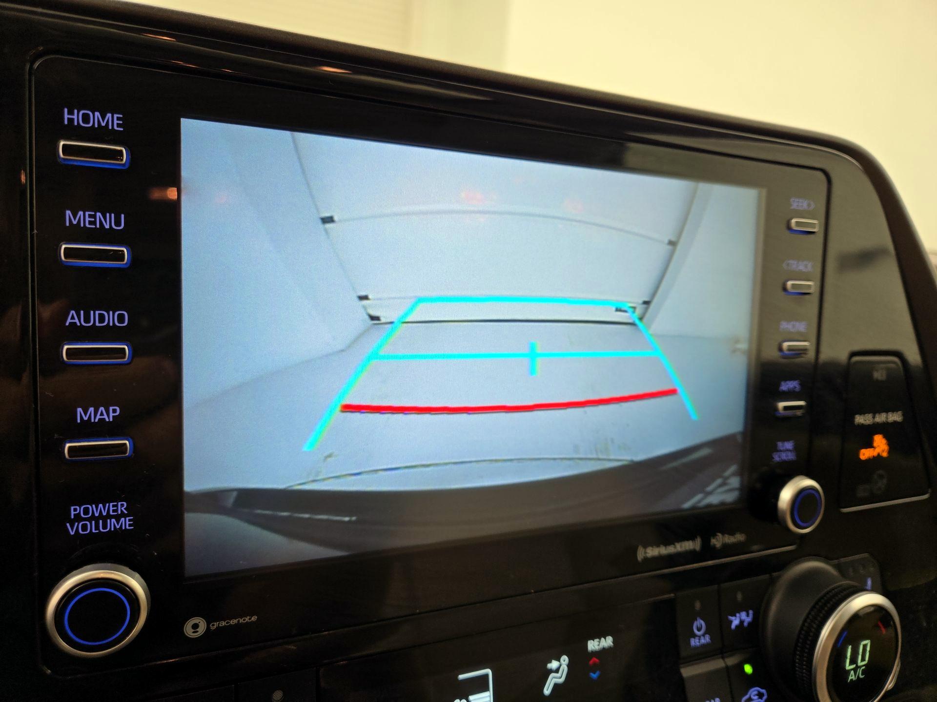 Thumbnail: 2021 Toyota Highlander - 15