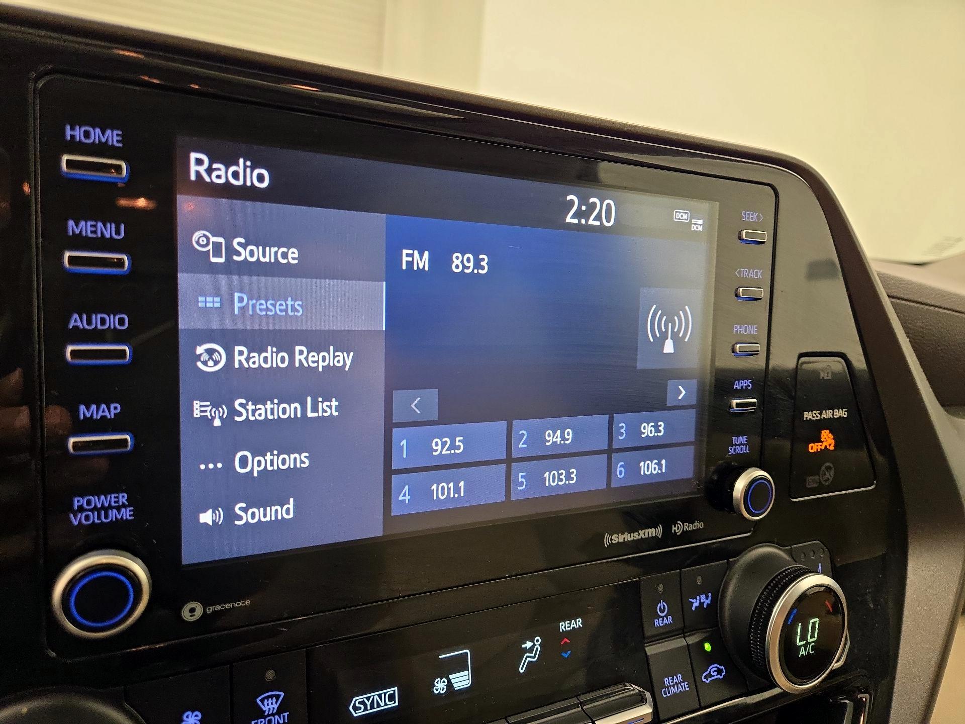 Thumbnail: 2021 Toyota Highlander - 16