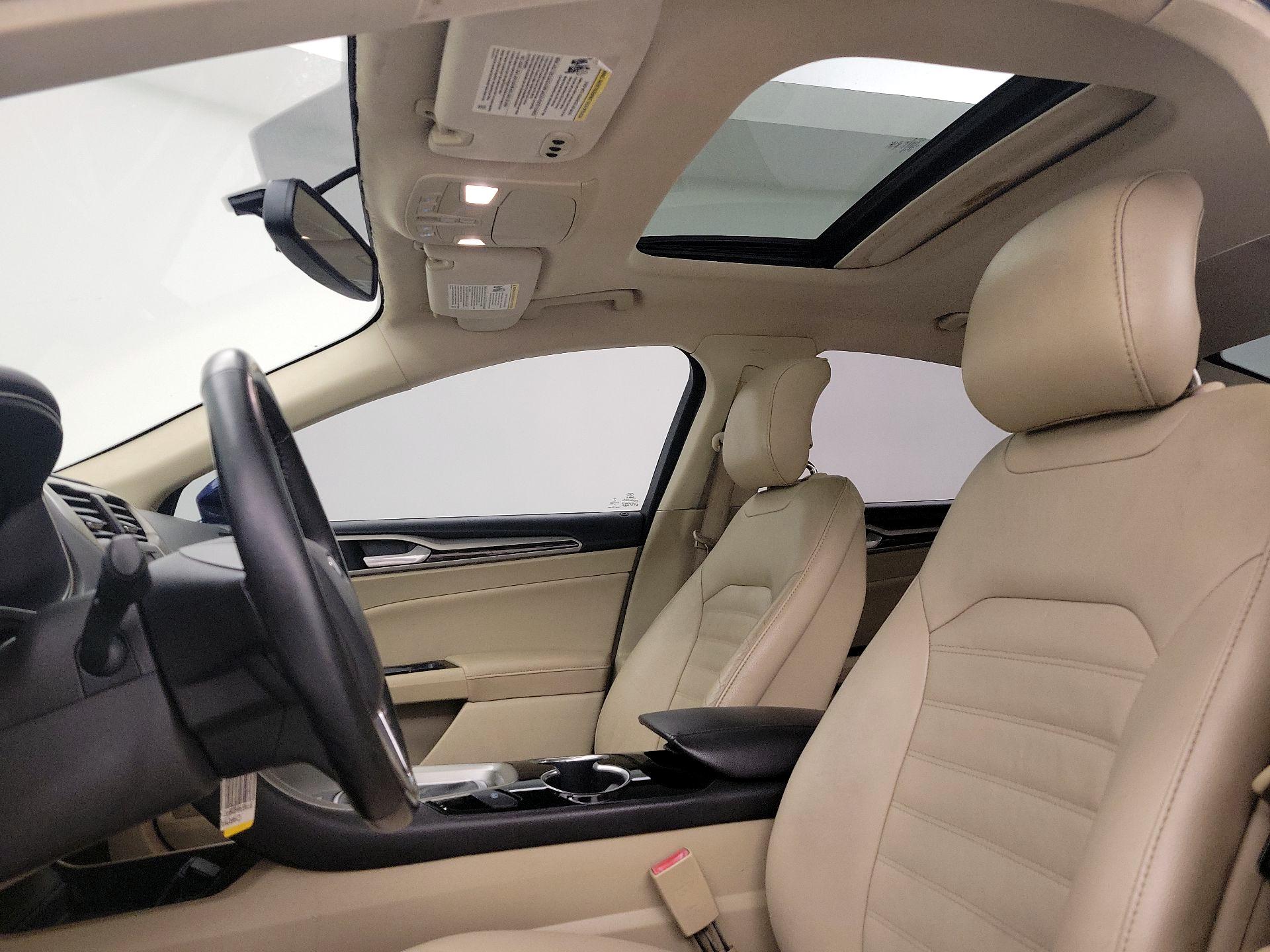 Thumbnail: 2015 Ford Fusion - 18