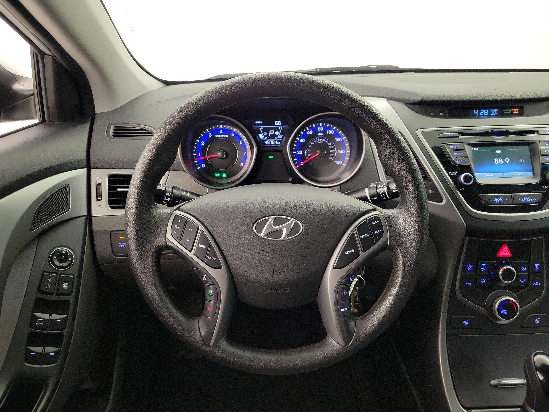 Thumbnail: 2014 Hyundai Elantra - 10