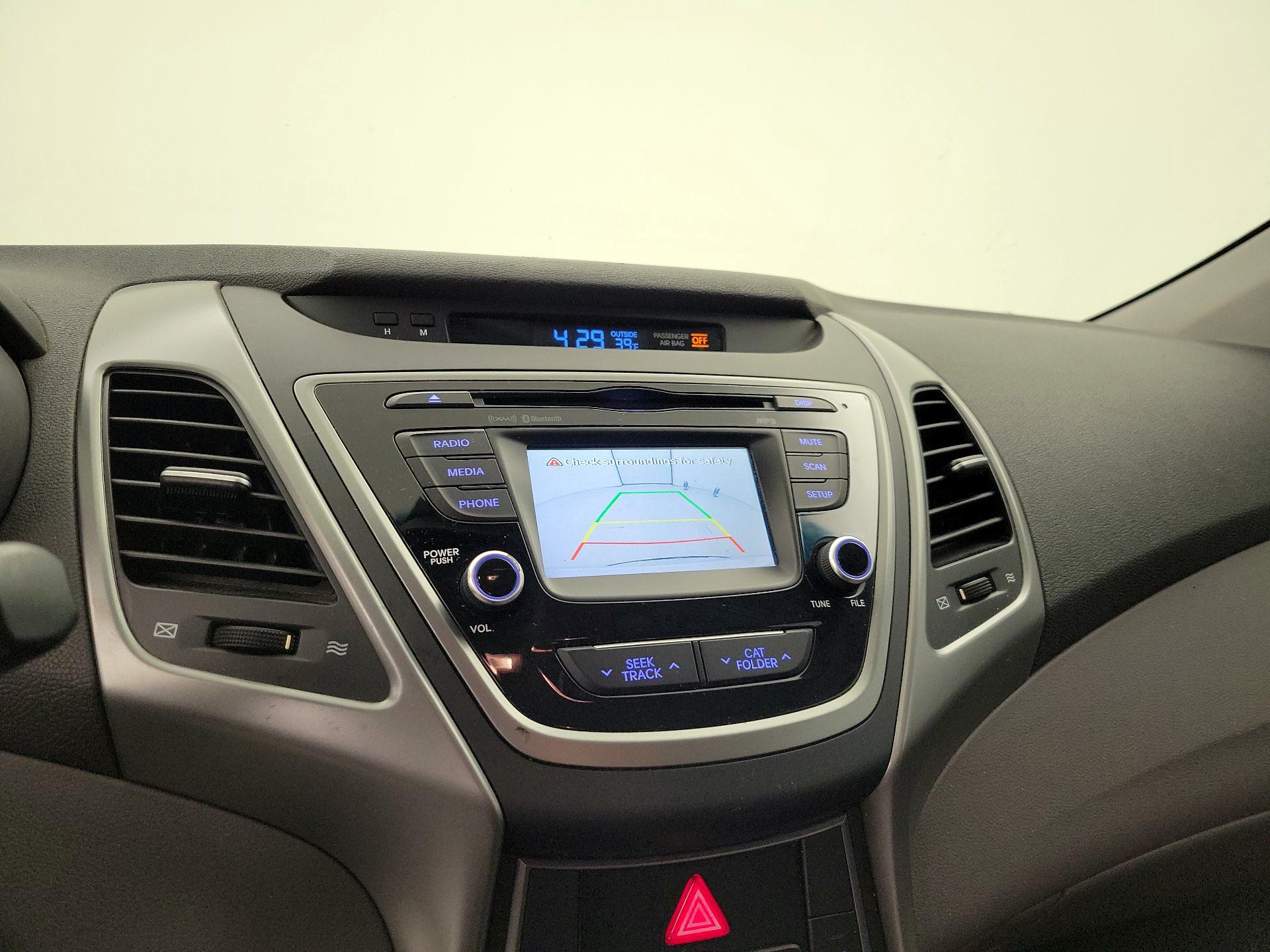 Thumbnail: 2014 Hyundai Elantra - 14